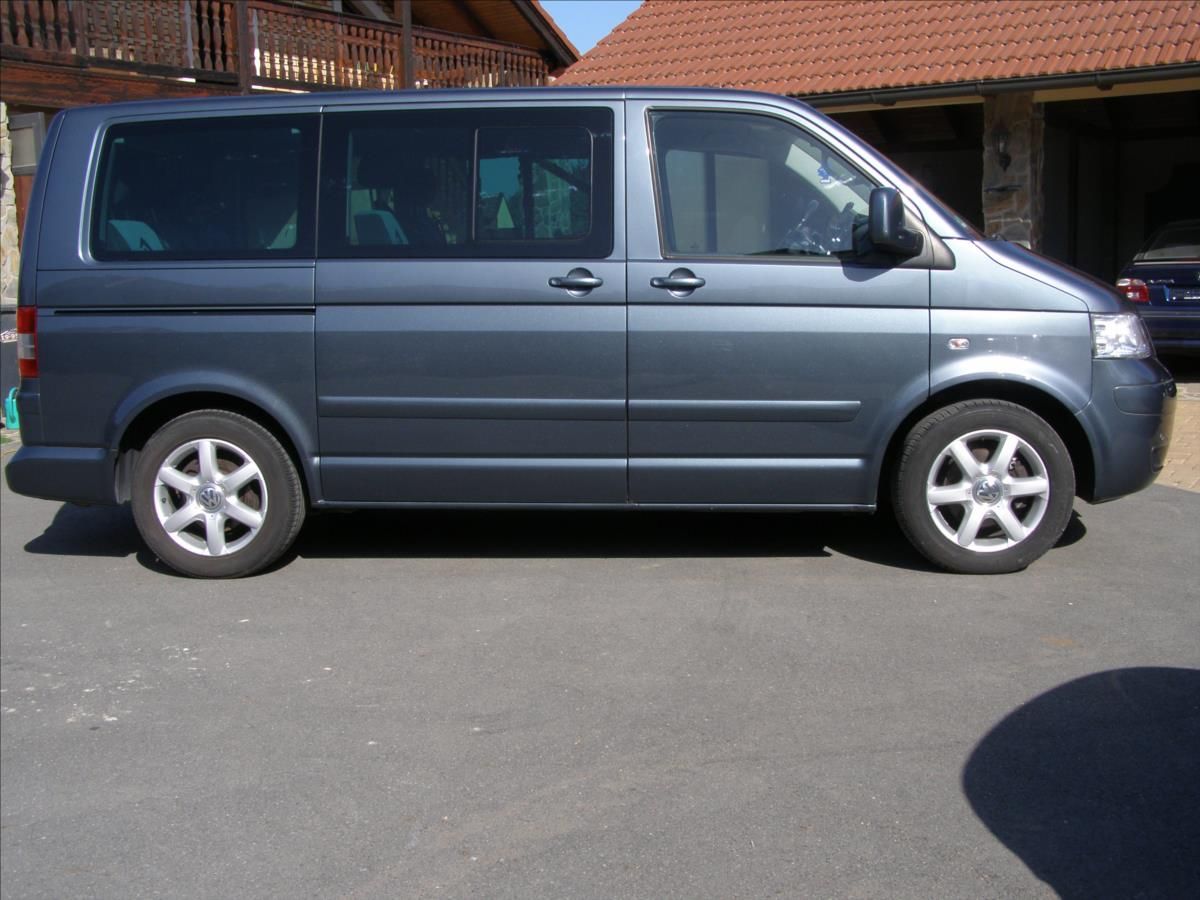 Volkswagen Multivan, 2,5   1majitel ATLANTIS - fotka 4