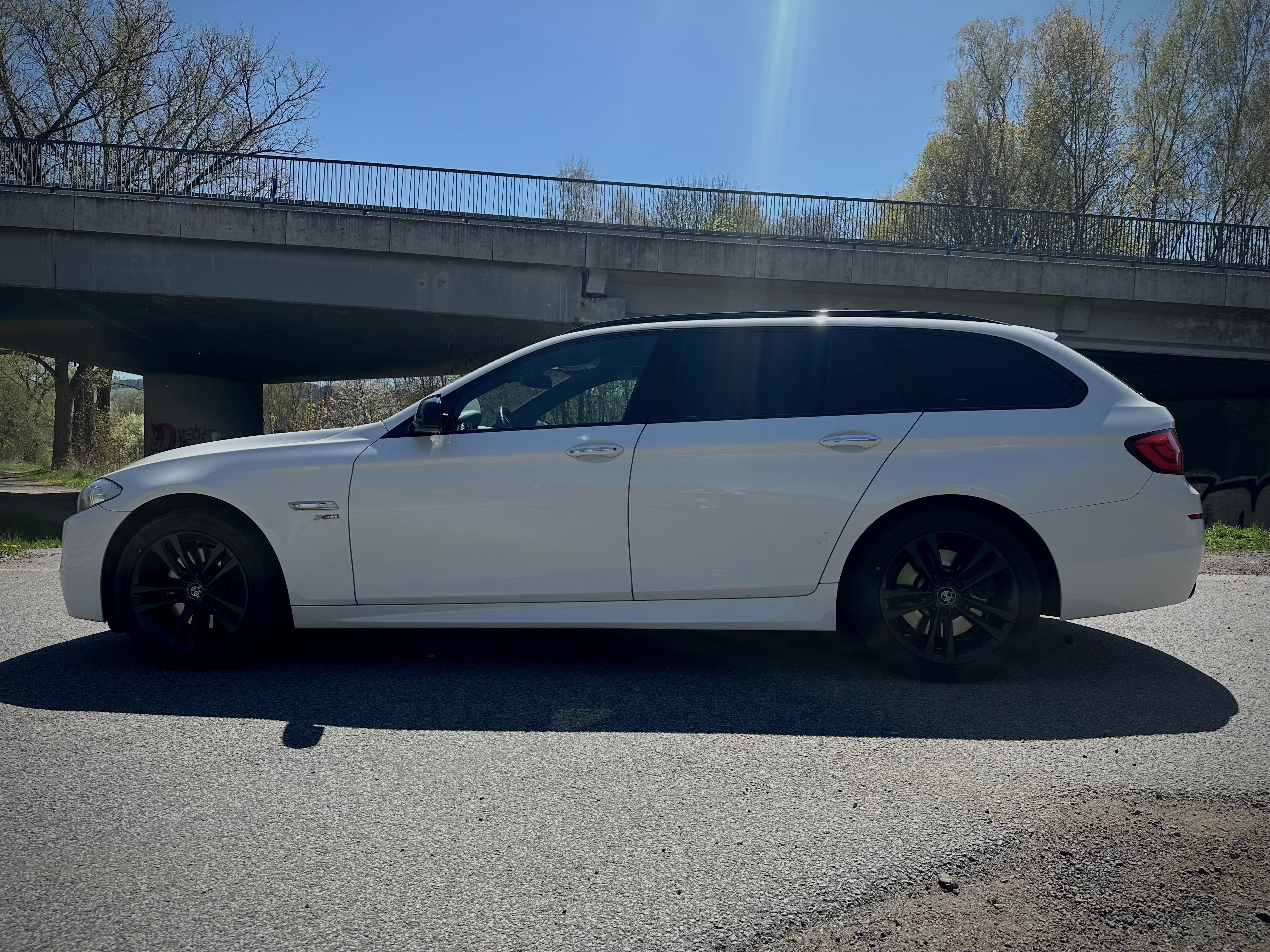 BMW Řada 5, BMW 530d F11 Xd M-paket - fotka 5