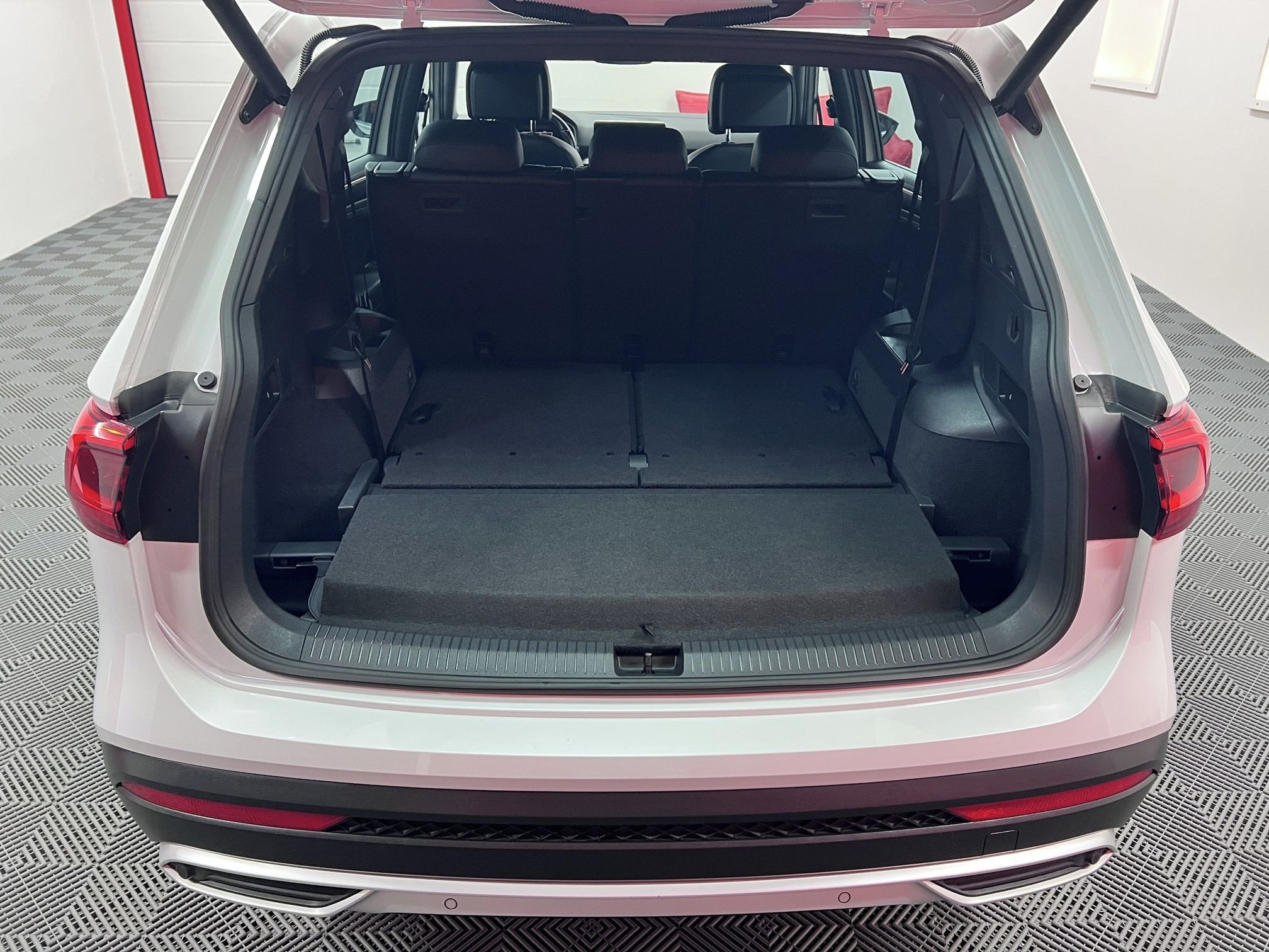 Seat Tarraco, 2.0 TSI 4x4 Xcellence 7míst - fotka 6