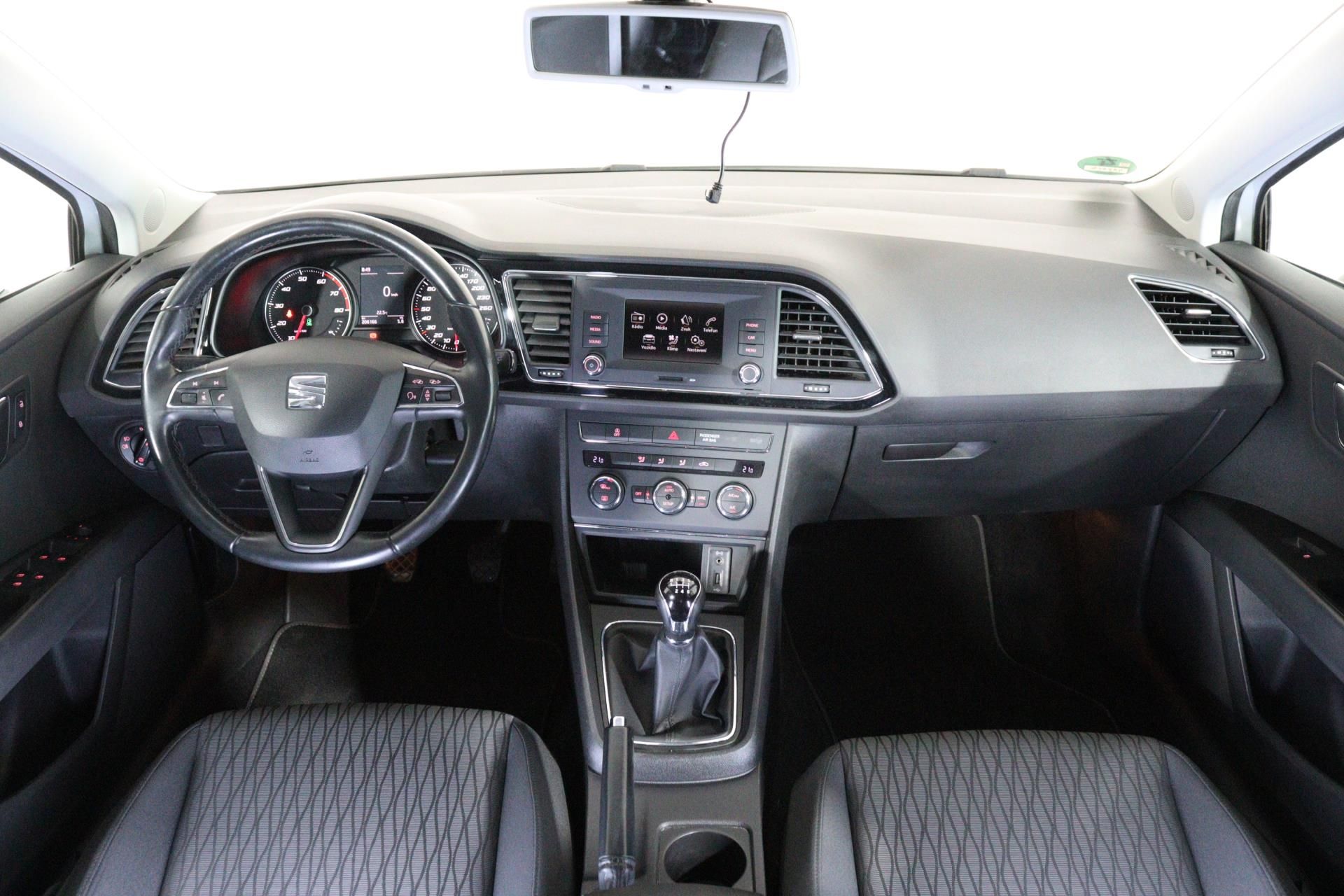 Seat Leon, ST Style 1.4 TGI CNG 81kW - fotka 5