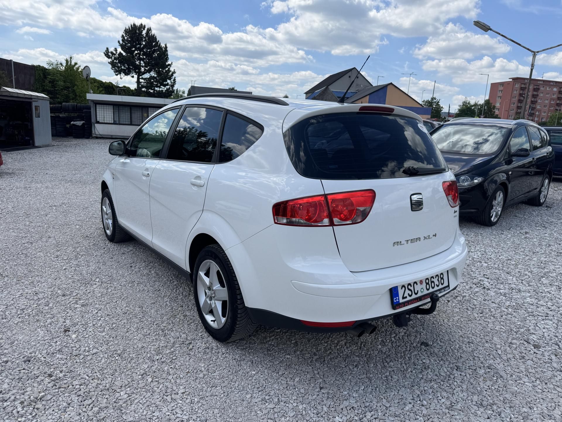 Seat Altea, XL 2.0TDi(103KW)4x4,2xKOLA - fotka 6