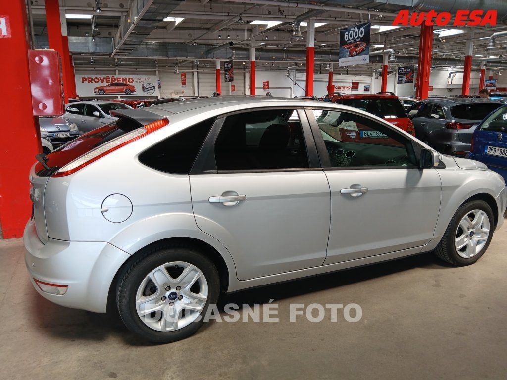 Ford Focus, 1.6i