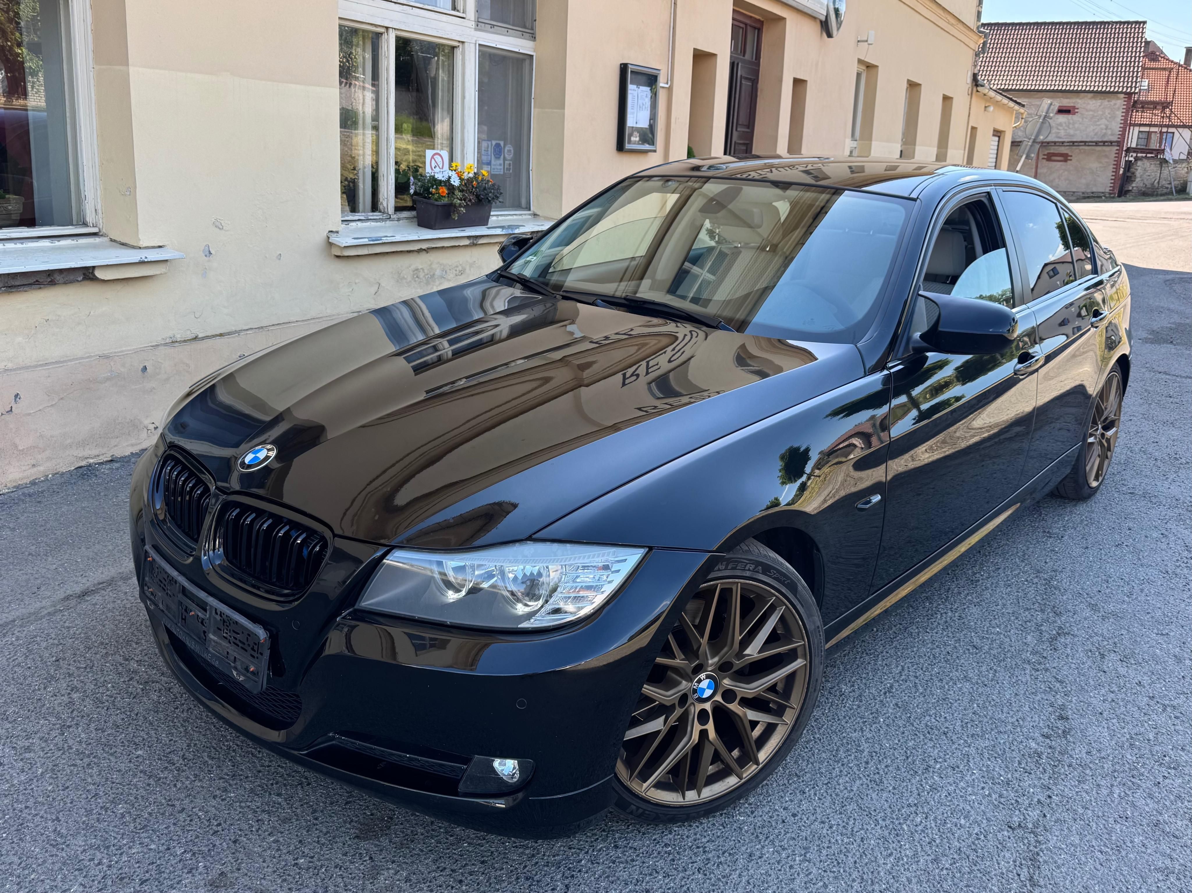 BMW Řada 3, e90 320i 105kW Facelift.