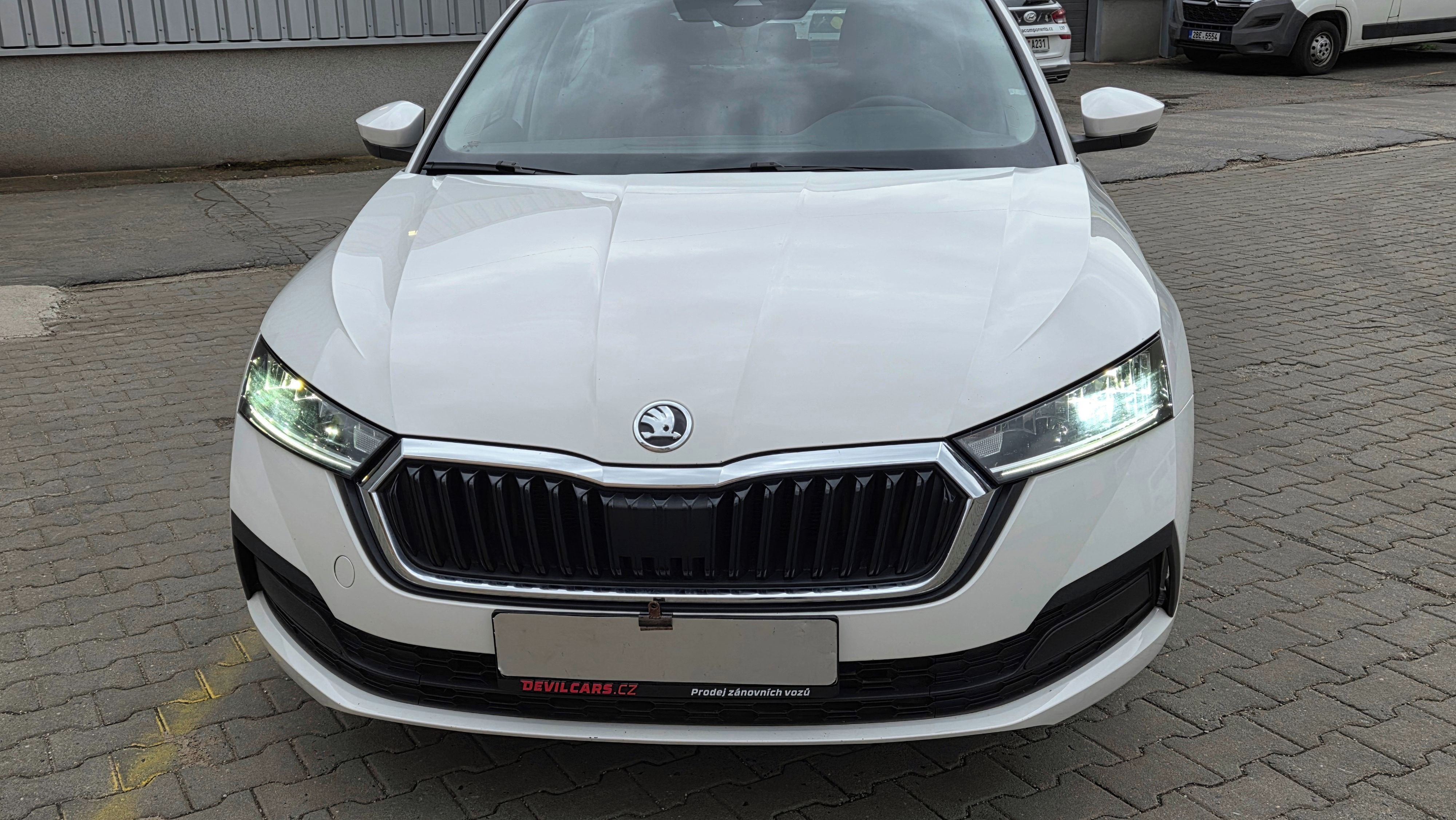 Škoda Octavia, 2,0 TDI, DPH, ČR, nehavarováno - fotka 5