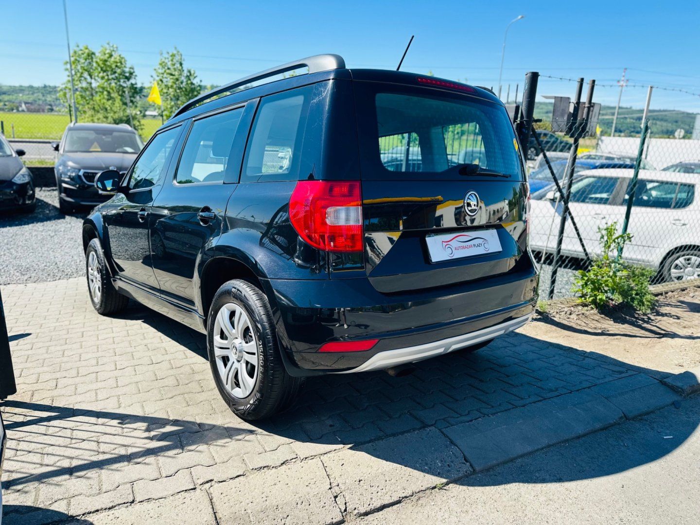 Škoda Yeti, 1.2TSi,NAVI,SMARTLINK,100%KM - fotka 3