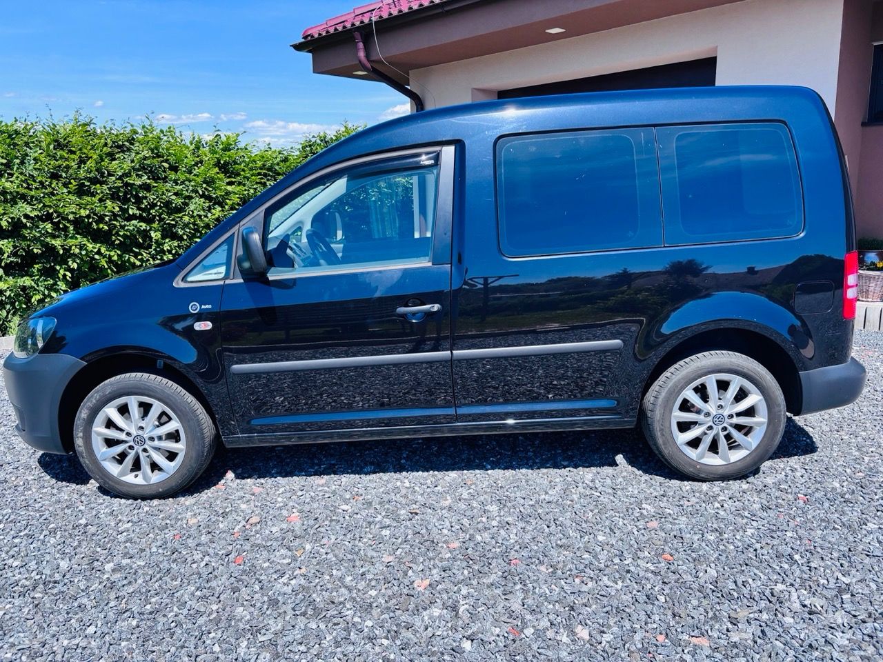Volkswagen Caddy, Start 1.2 TSI Klima, čistý vůz - fotka 2