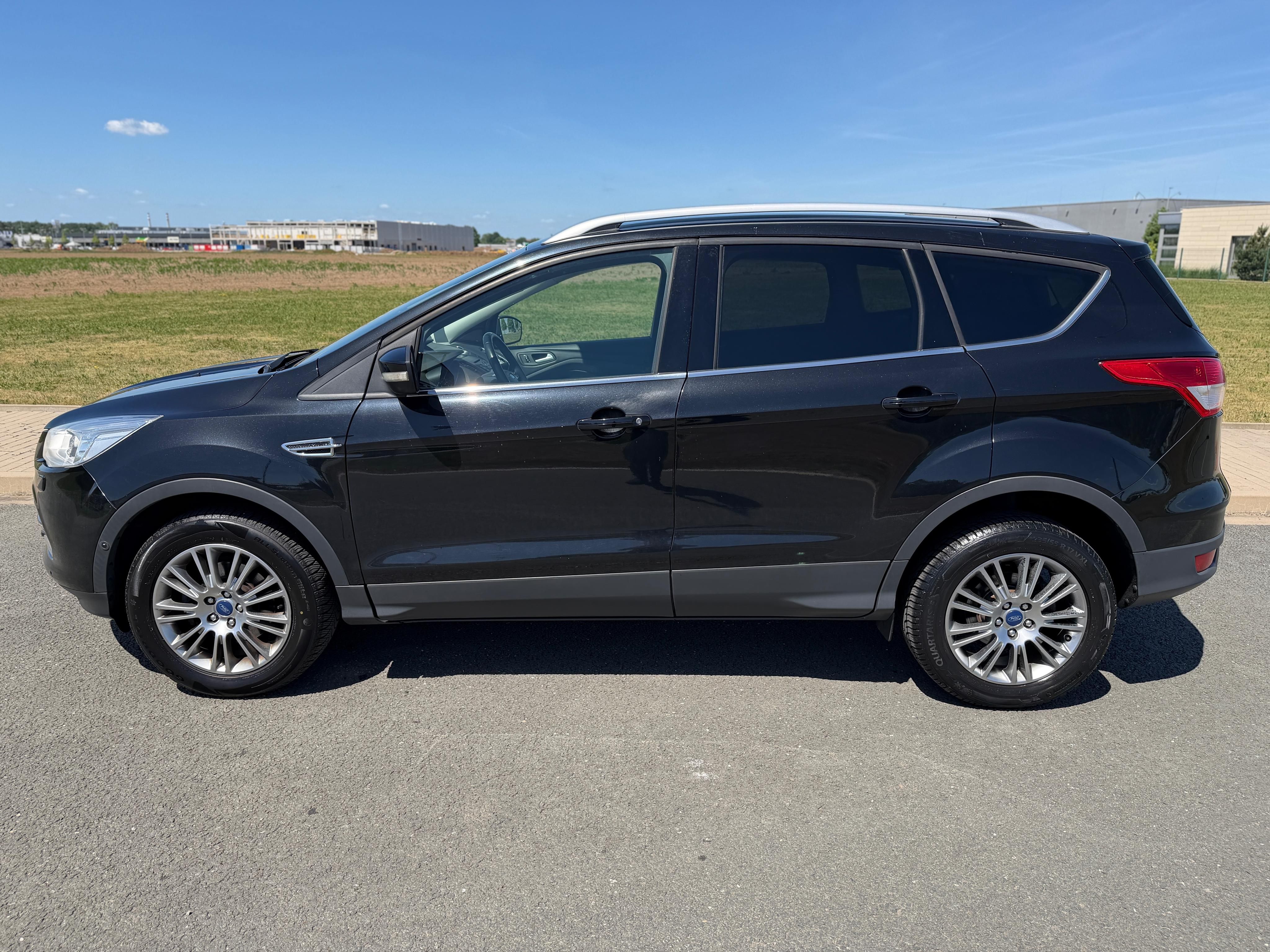 Ford Kuga, 1.6 EB TITANIUM ROZVODY TAŽNÉ - fotka 2