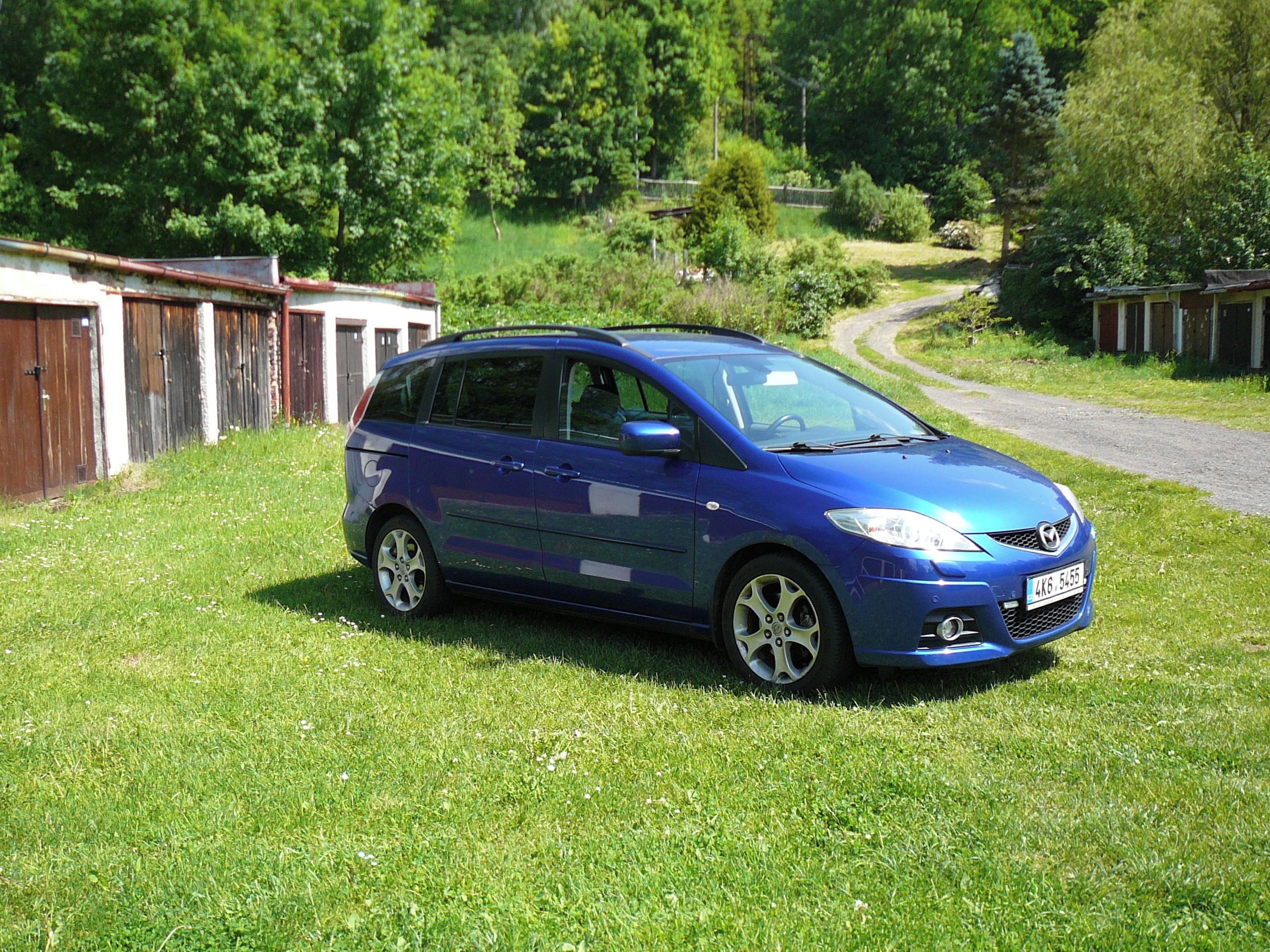 Mazda 5, 97tis, 5 míst, tažné - fotka 4