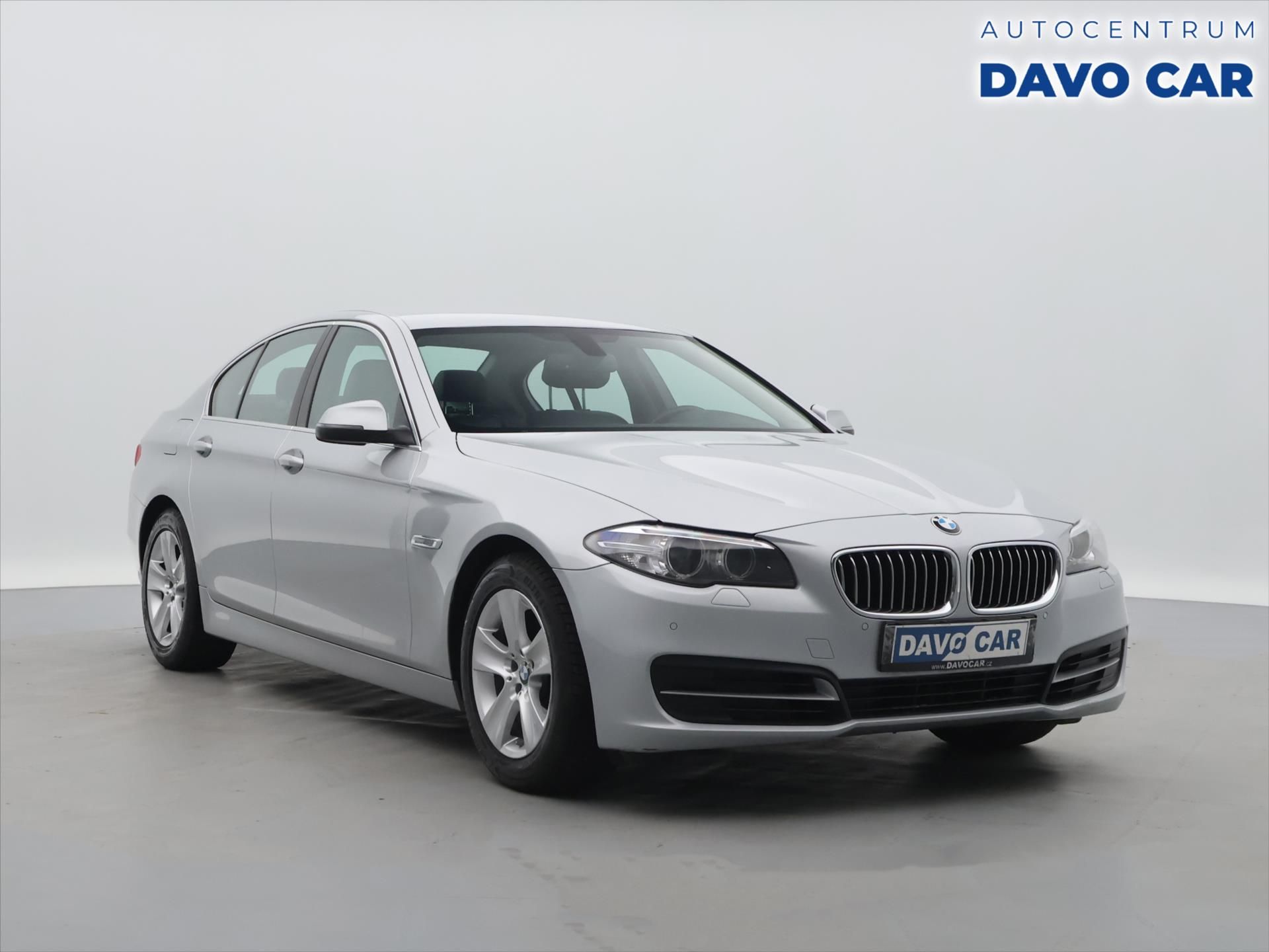 BMW Řada 5, 2.0 520da 135kW Aut.klima Kůže