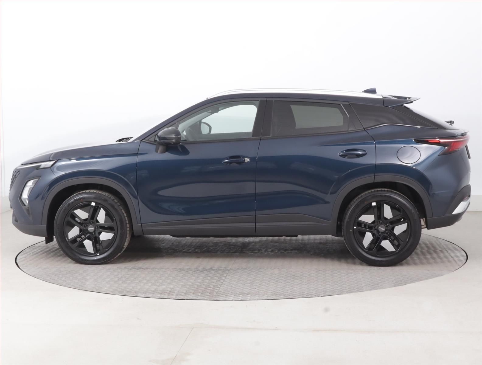 Omoda 5, 1.6 T, Premium, Ad. tempomat - fotka 3