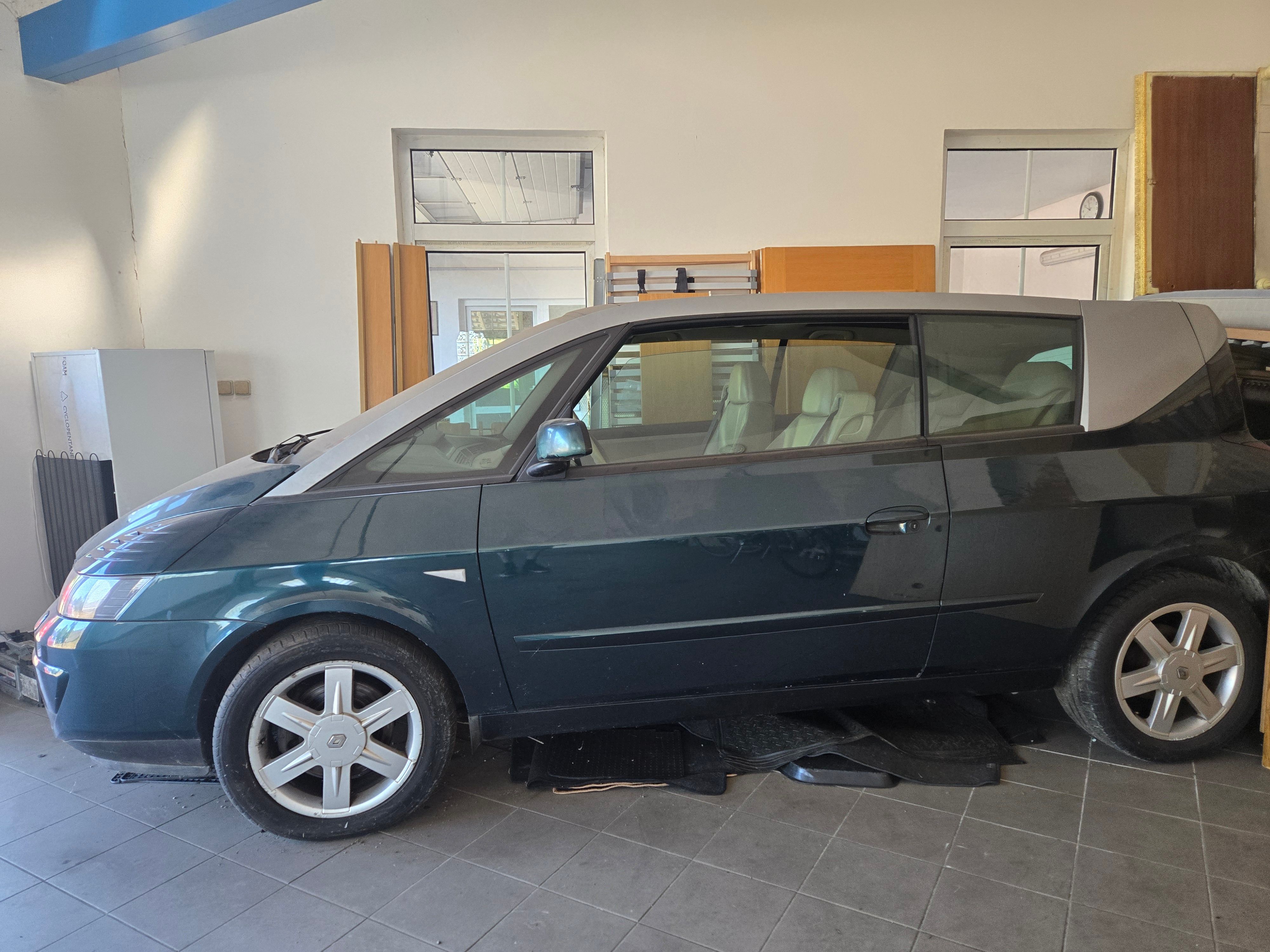 Renault Avantime, 2,2dCi Privilege - fotka 2