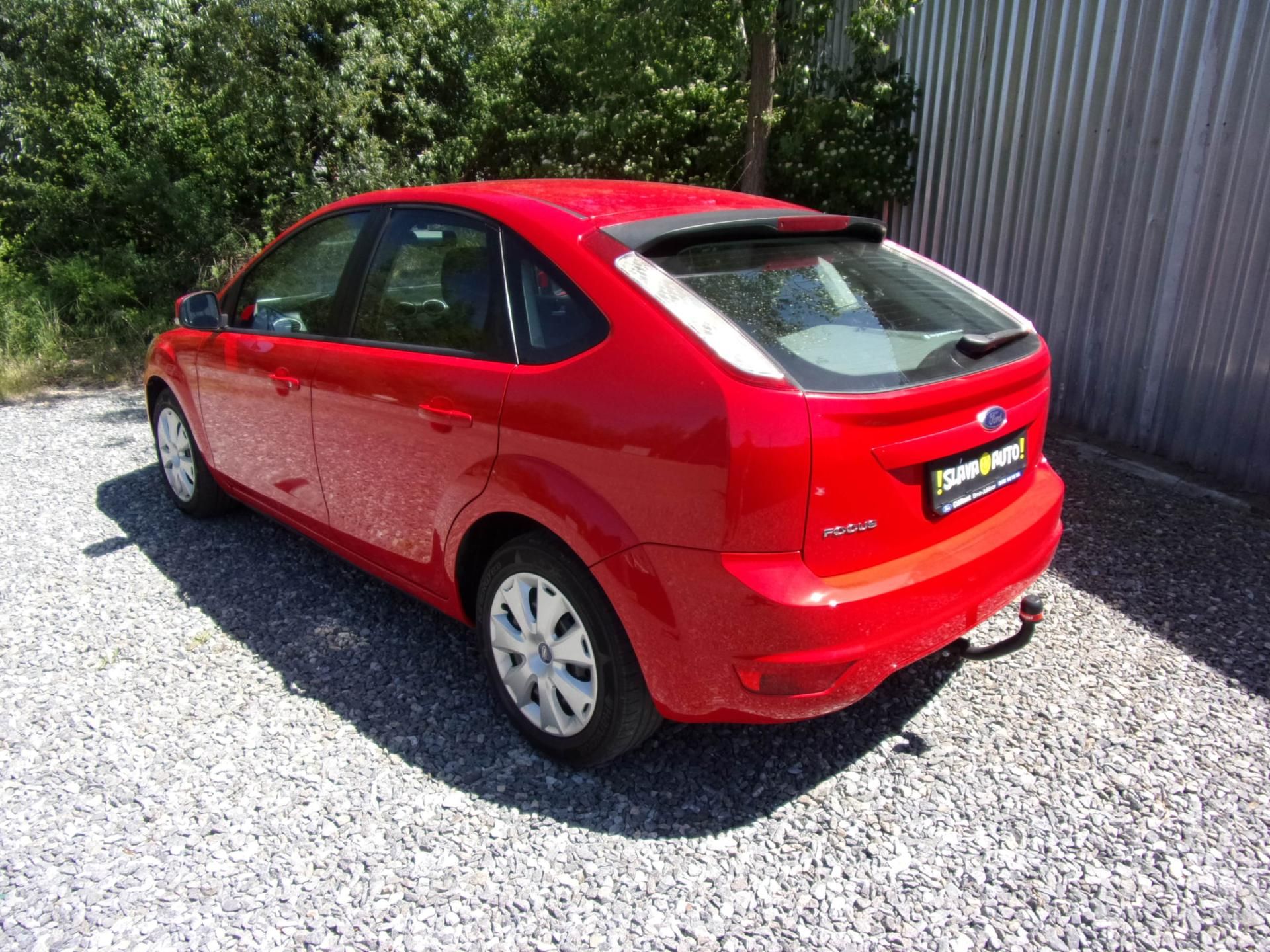 Ford Focus, 1.6i74kW ATTRACTIVE PO SERVISU - fotka 6