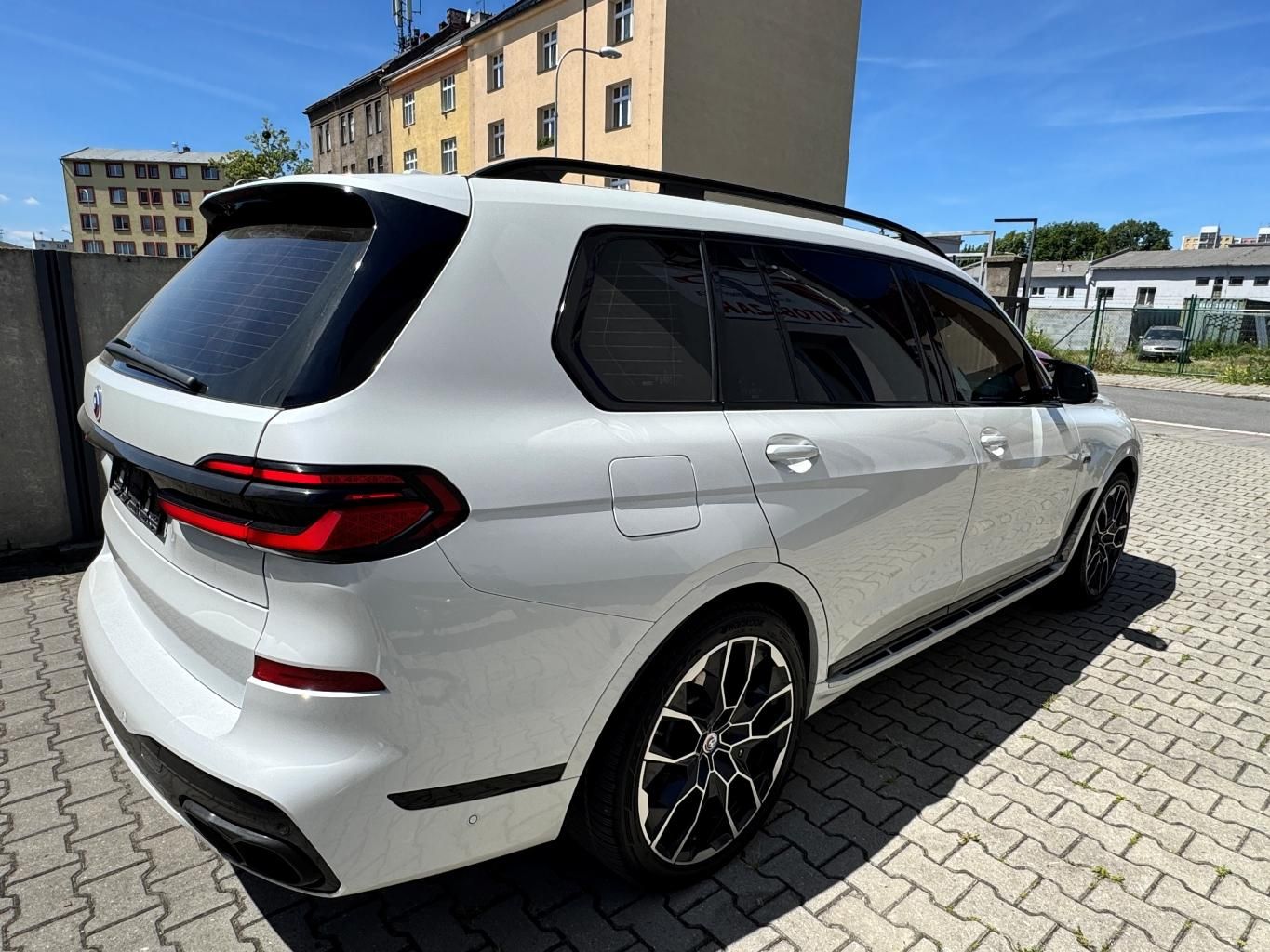 BMW X7, xDrive 40d M PAKET PRO - fotka 5