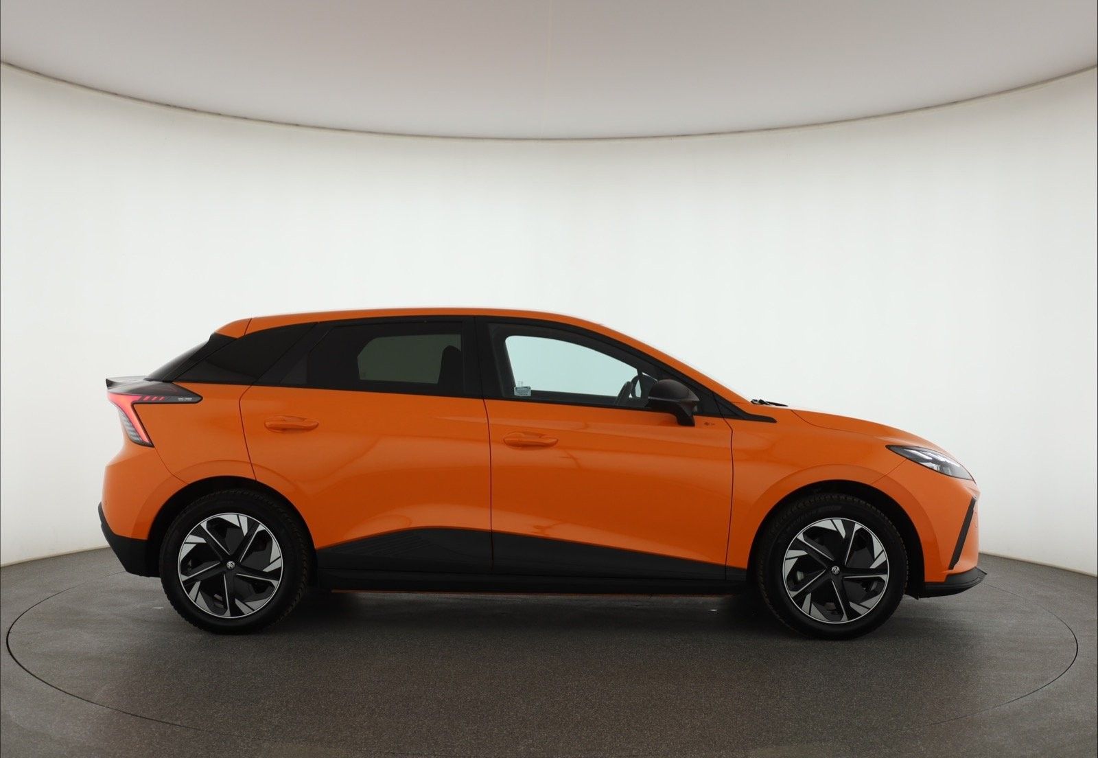 MG MG4, 64 kWh, SoH 97%, Záruka - fotka 6