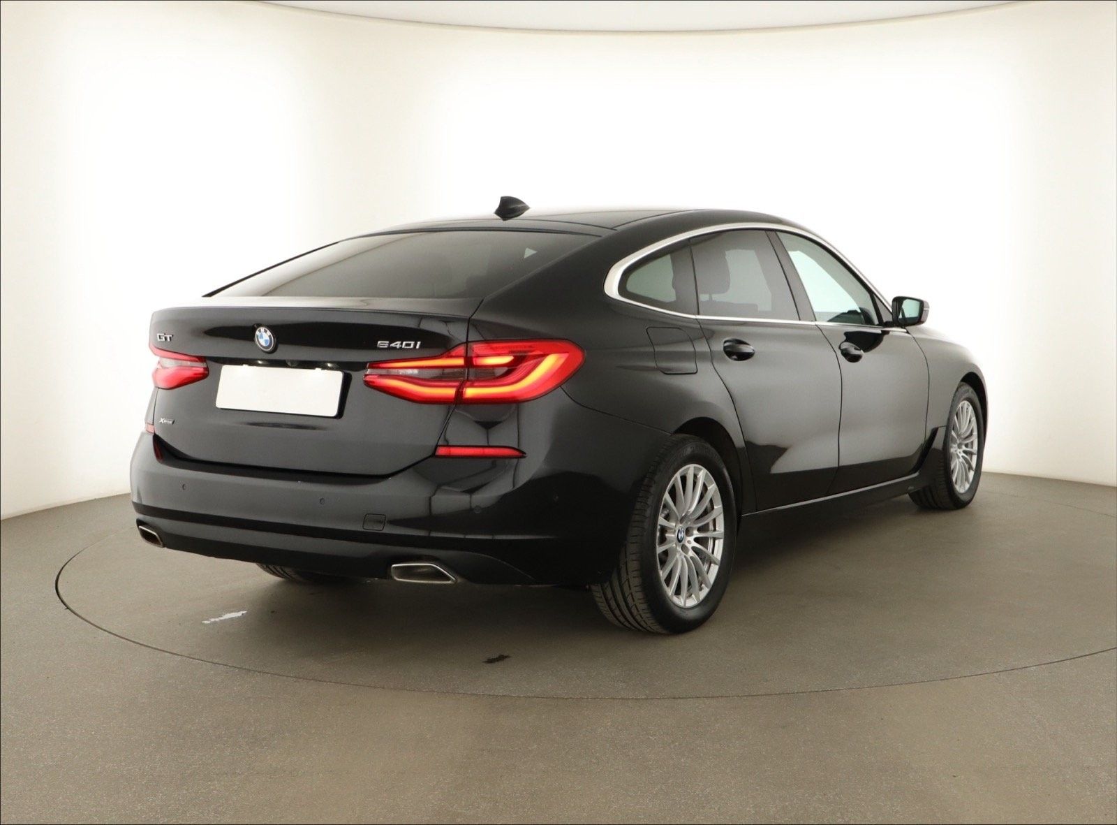 BMW Řada 6, 640i xDrive GT - fotka 5