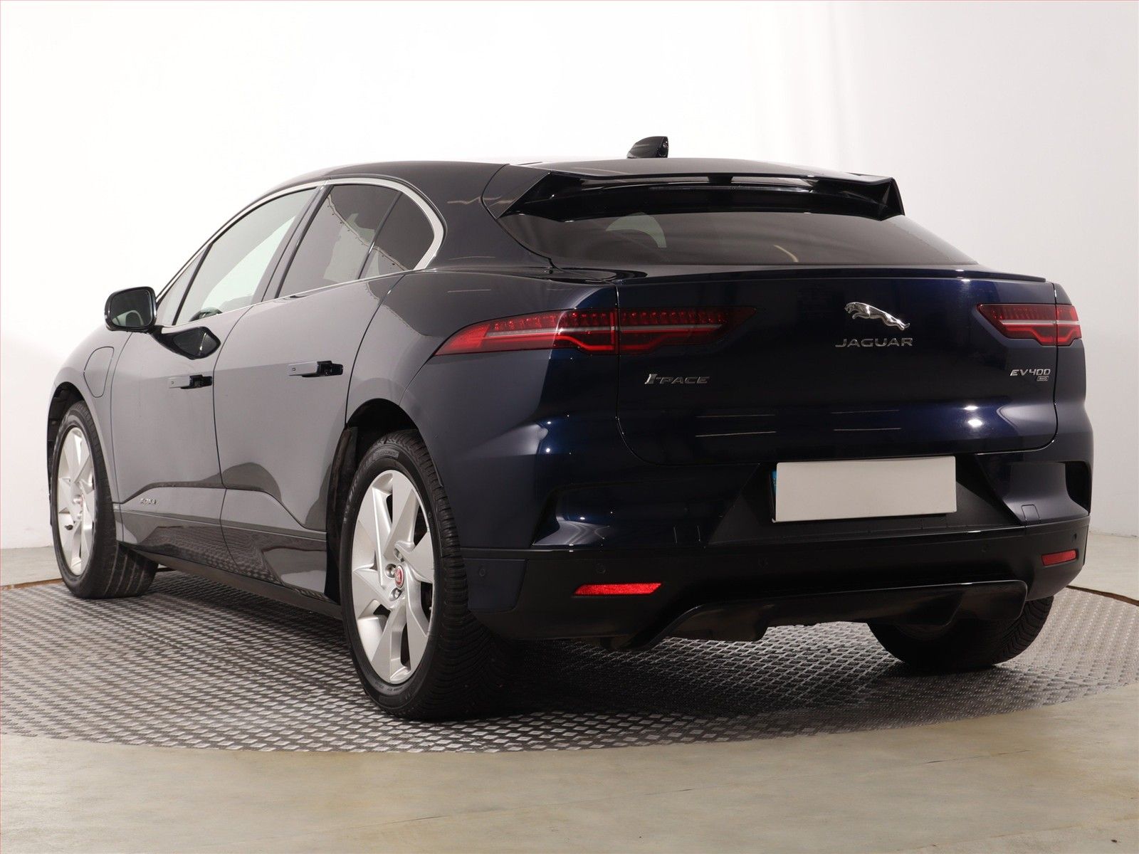 Jaguar I-Pace, EV400, SoH 89%, 4X4, Automat - fotka 4