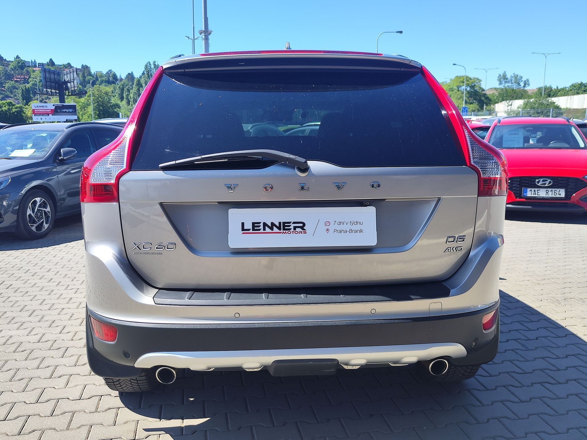 Volvo XC60, D5 2.4D/158kW Summum AWD - fotka 6