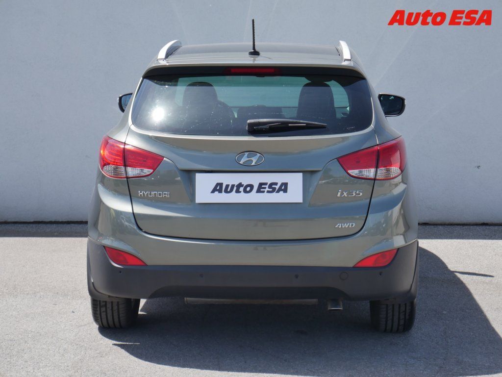 Hyundai ix35, 2.0i 4x4,ČR - fotka 5