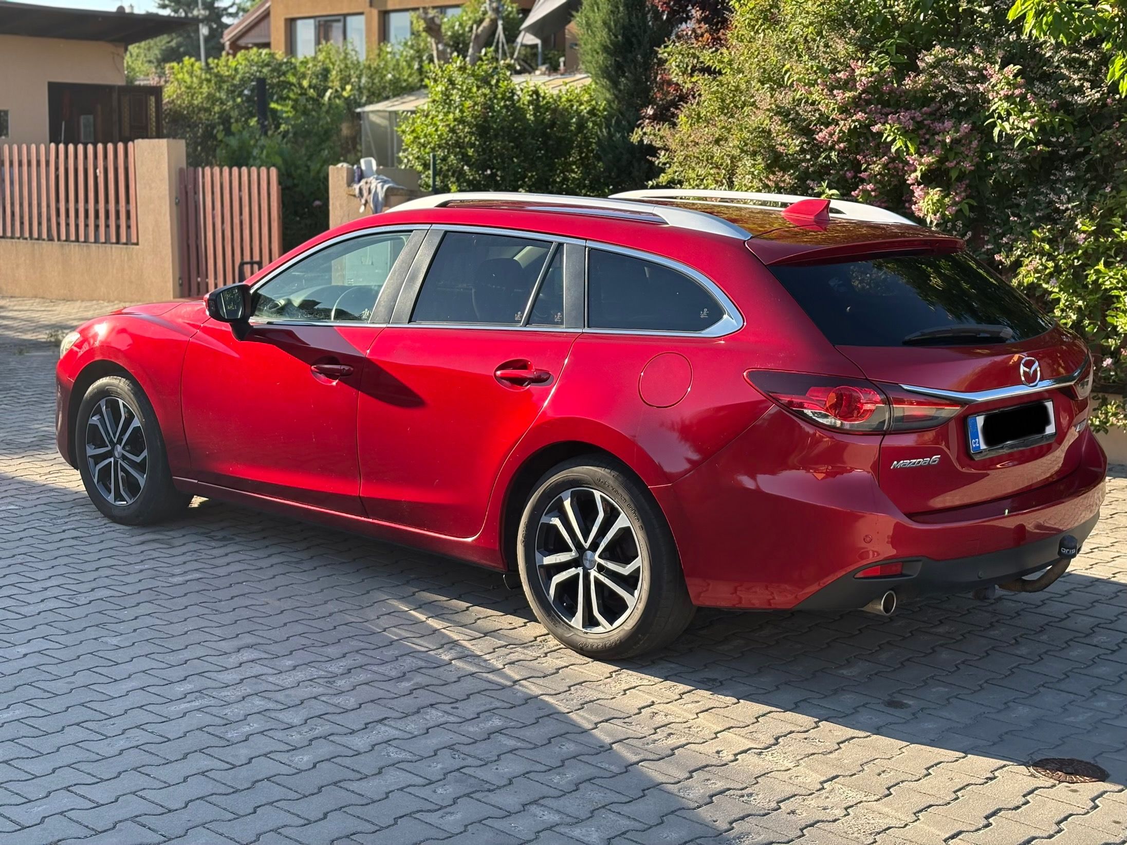 Mazda 6, 2.2 Skyactive 110kW TOP stav - fotka 4
