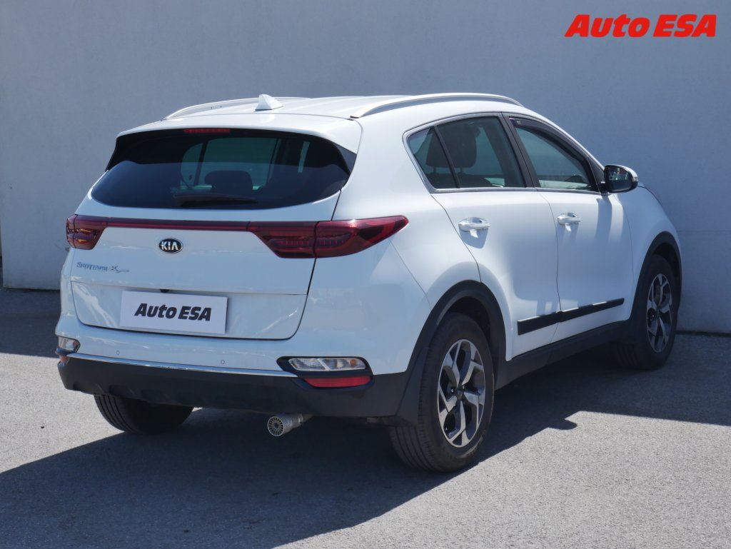 Kia Sportage, 1.6T-GDI,ČR,Xenon - fotka 4