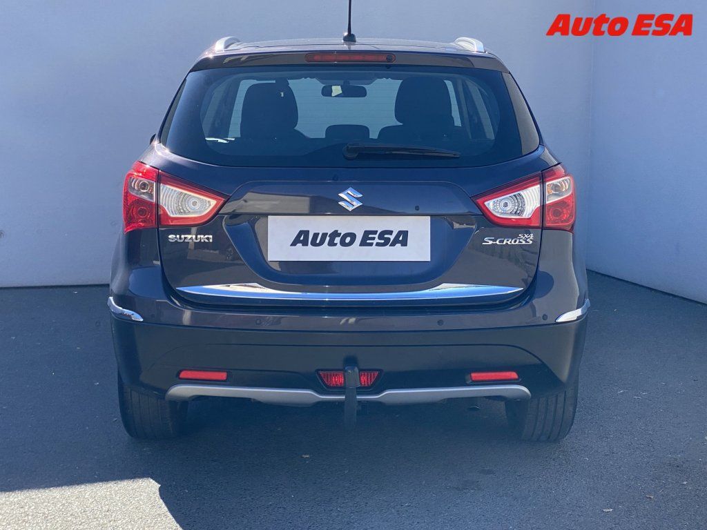 Suzuki SX4, 1.6i,Club - fotka 5