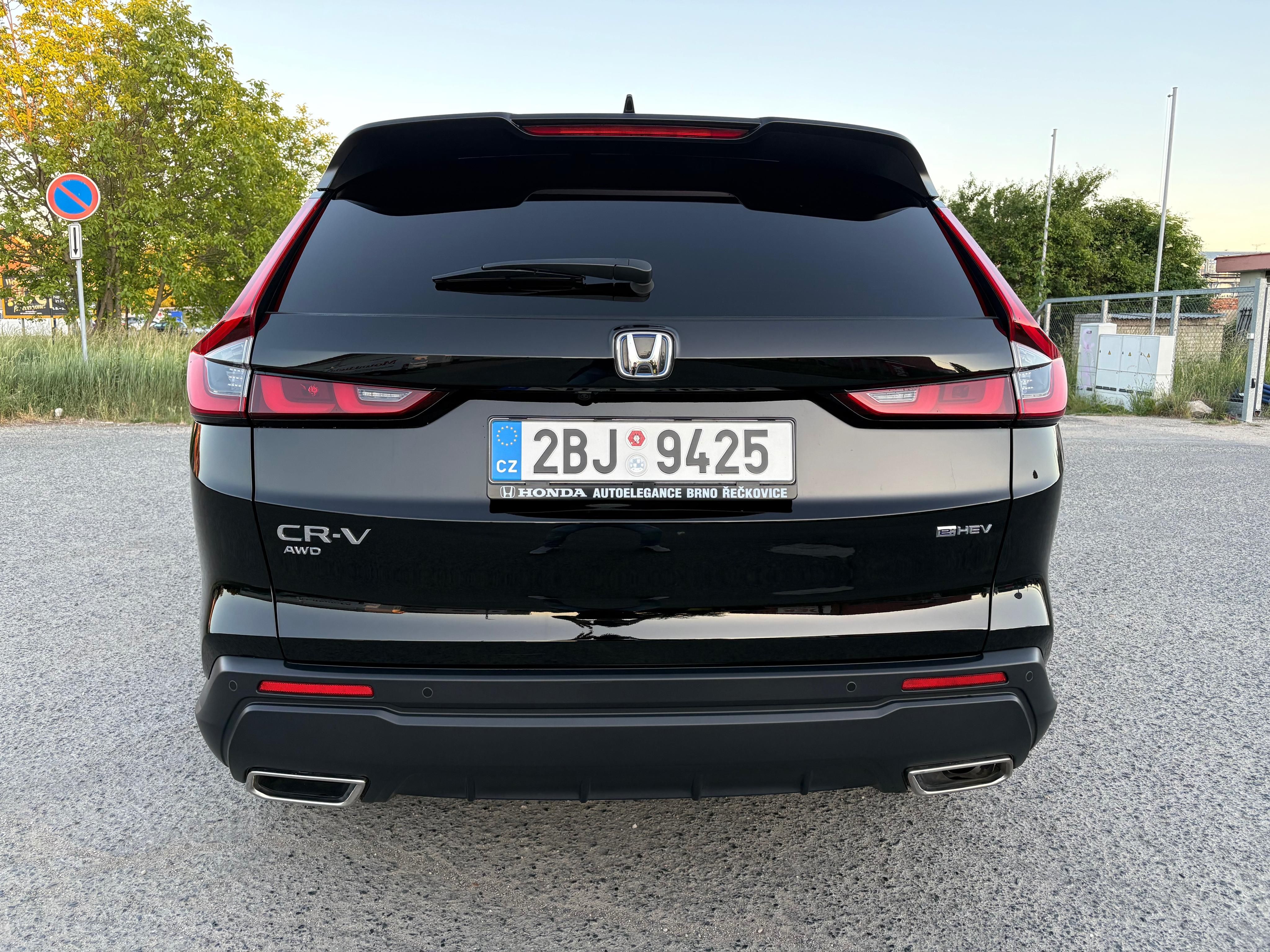 Honda CR-V, 2.0 4x4 ELEGANCE EXCLUSIVE - fotka 3