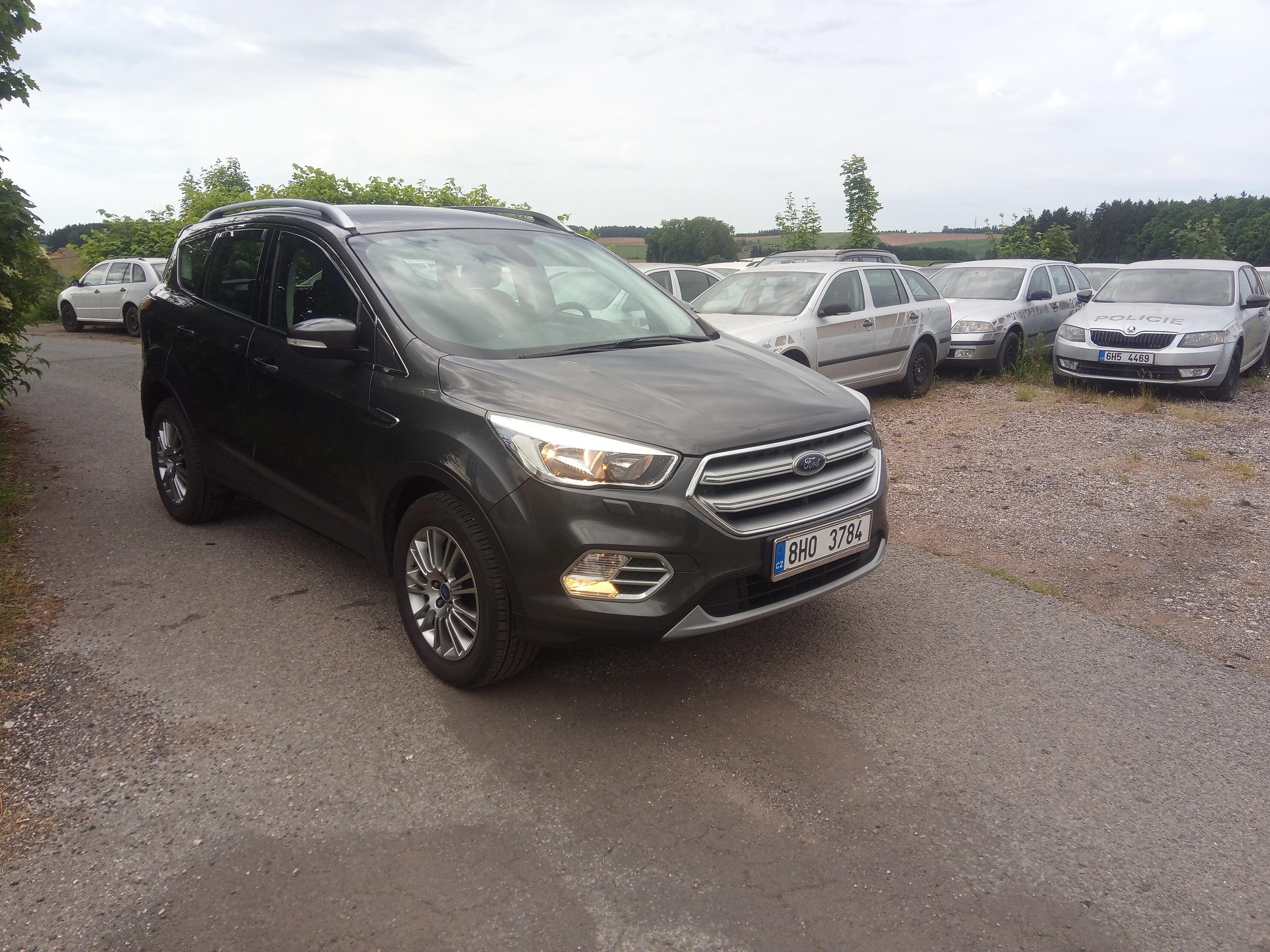 Ford Kuga, 1,5 i - fotka 3