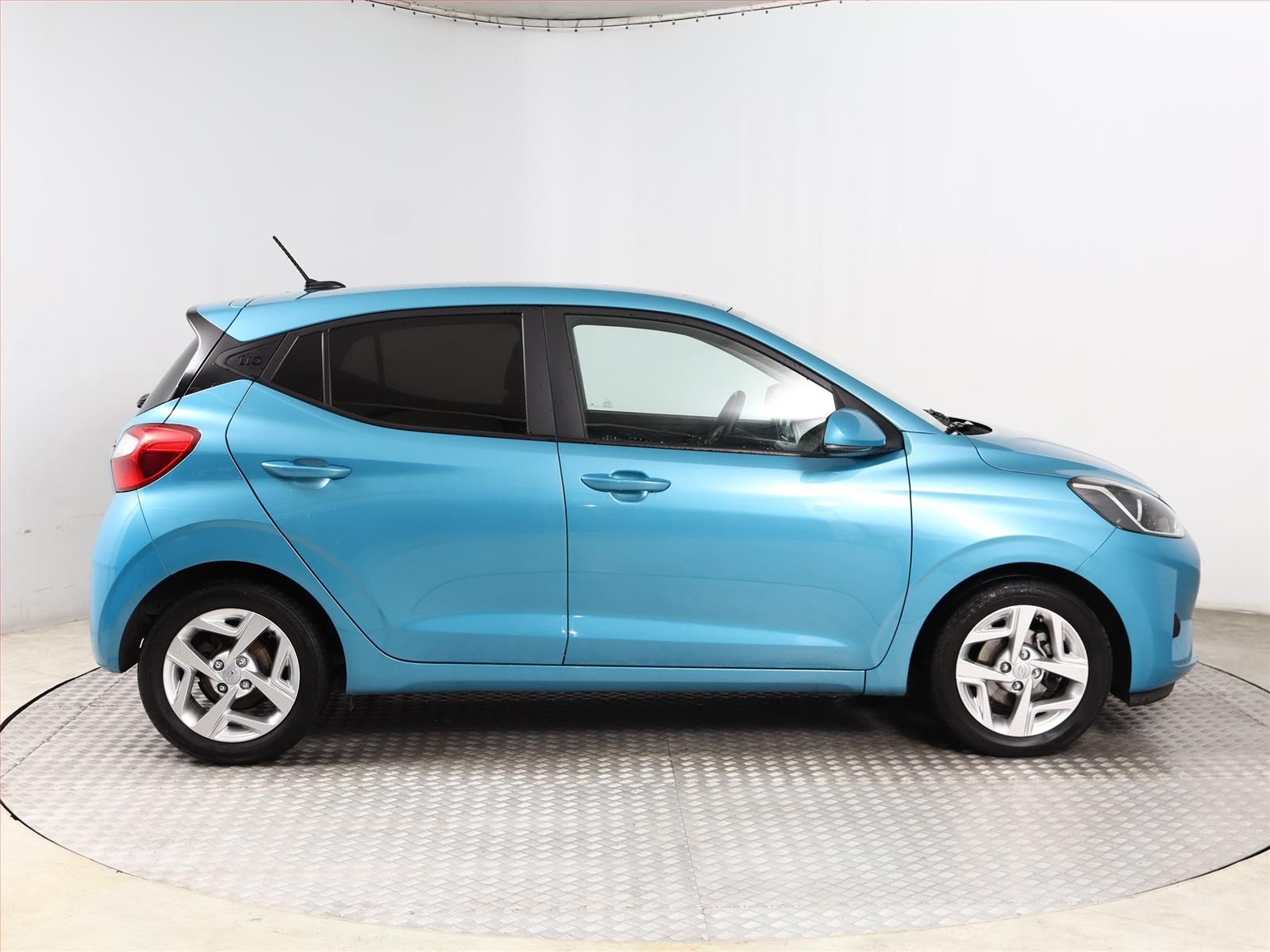 Hyundai i10, 1.0, ČR,1.maj, Serv.kniha - fotka 6