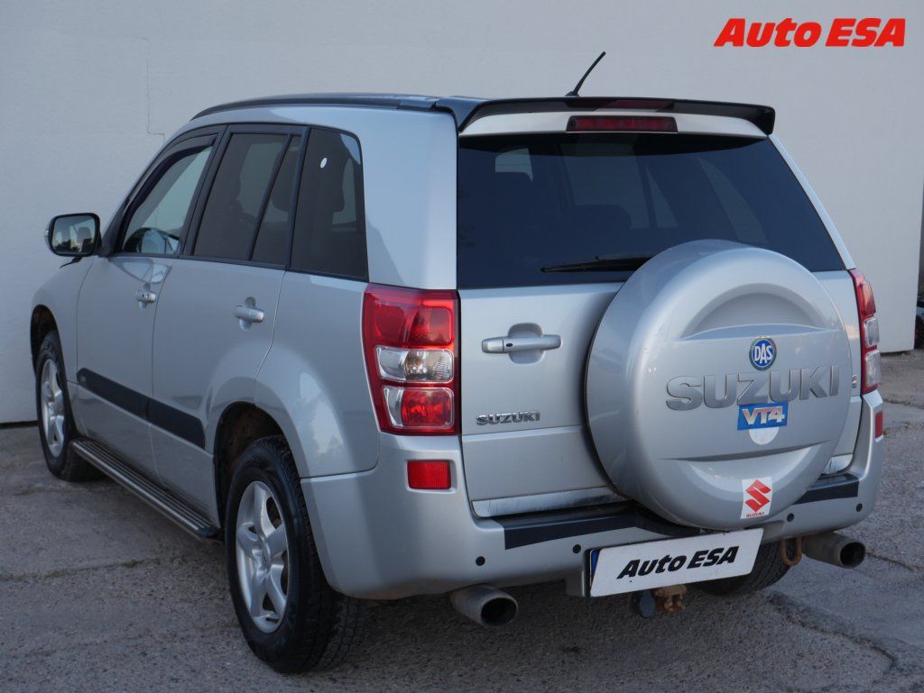 Suzuki Grand Vitara, 2.4.i 4x4,ČR - fotka 4