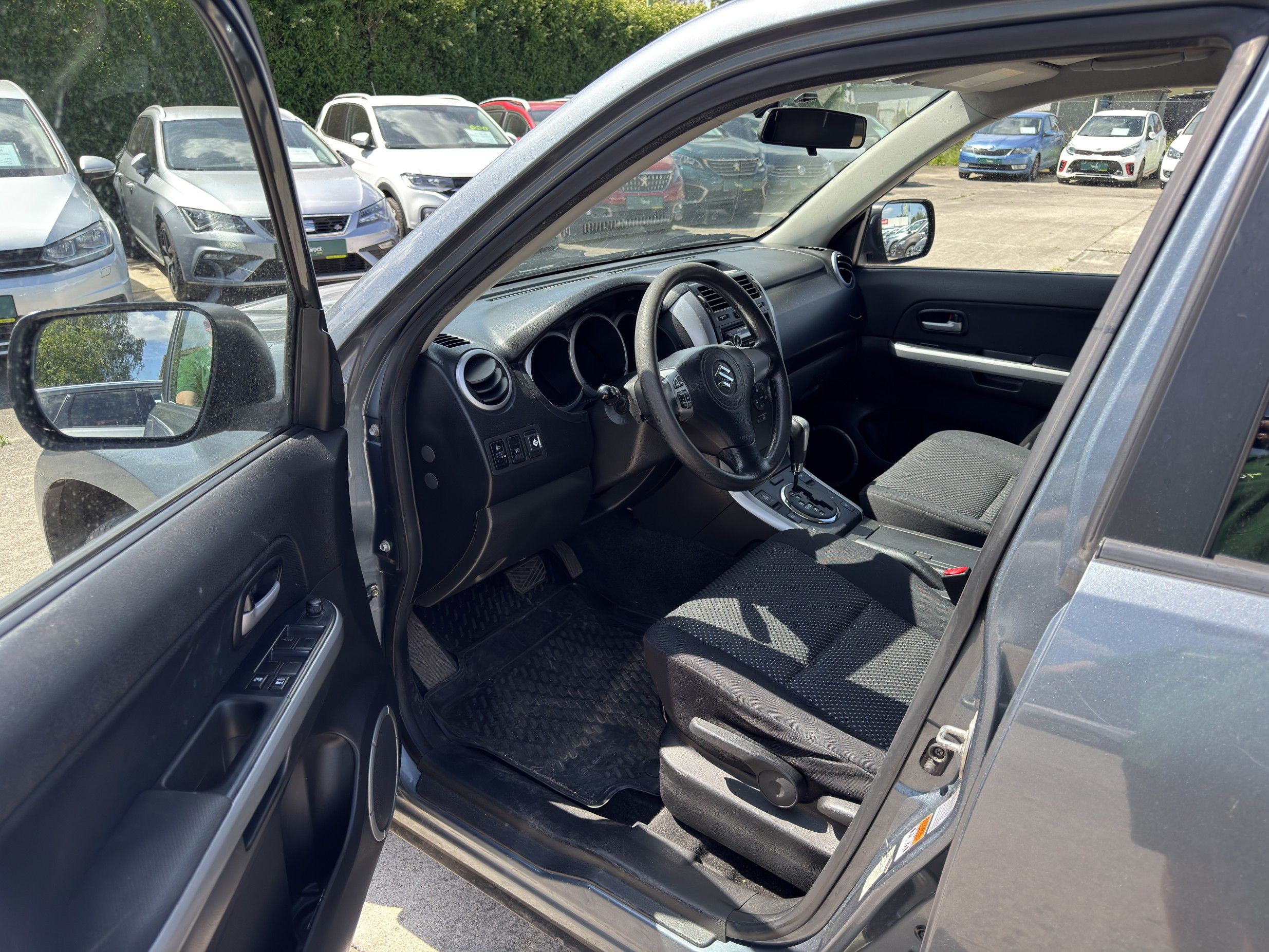 Suzuki Grand Vitara, 2.0i + LPG 103 kW - fotka 4