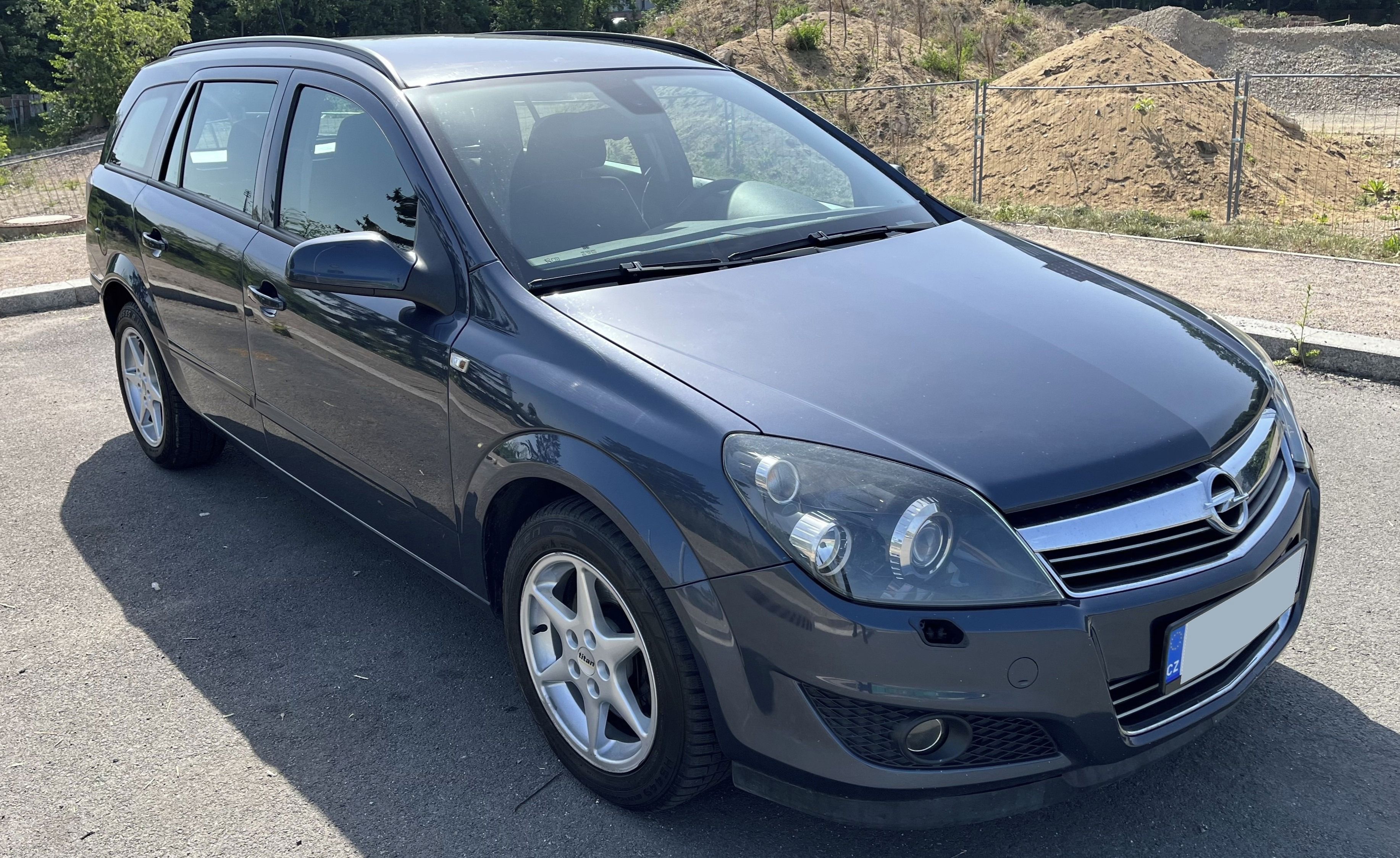 Opel Astra, 1.9 CDTi, nová STK 08/2028