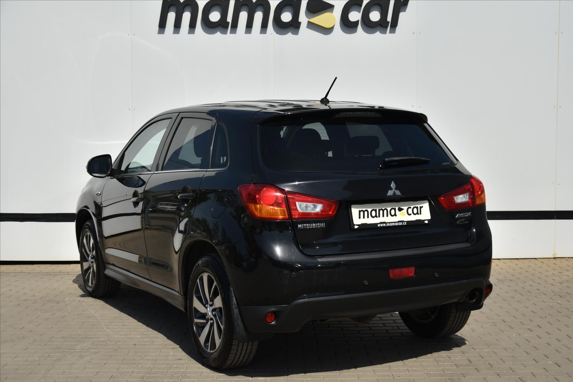 Mitsubishi ASX, 2.2Di-D 4WD A/T INTENSE ČR - fotka 5
