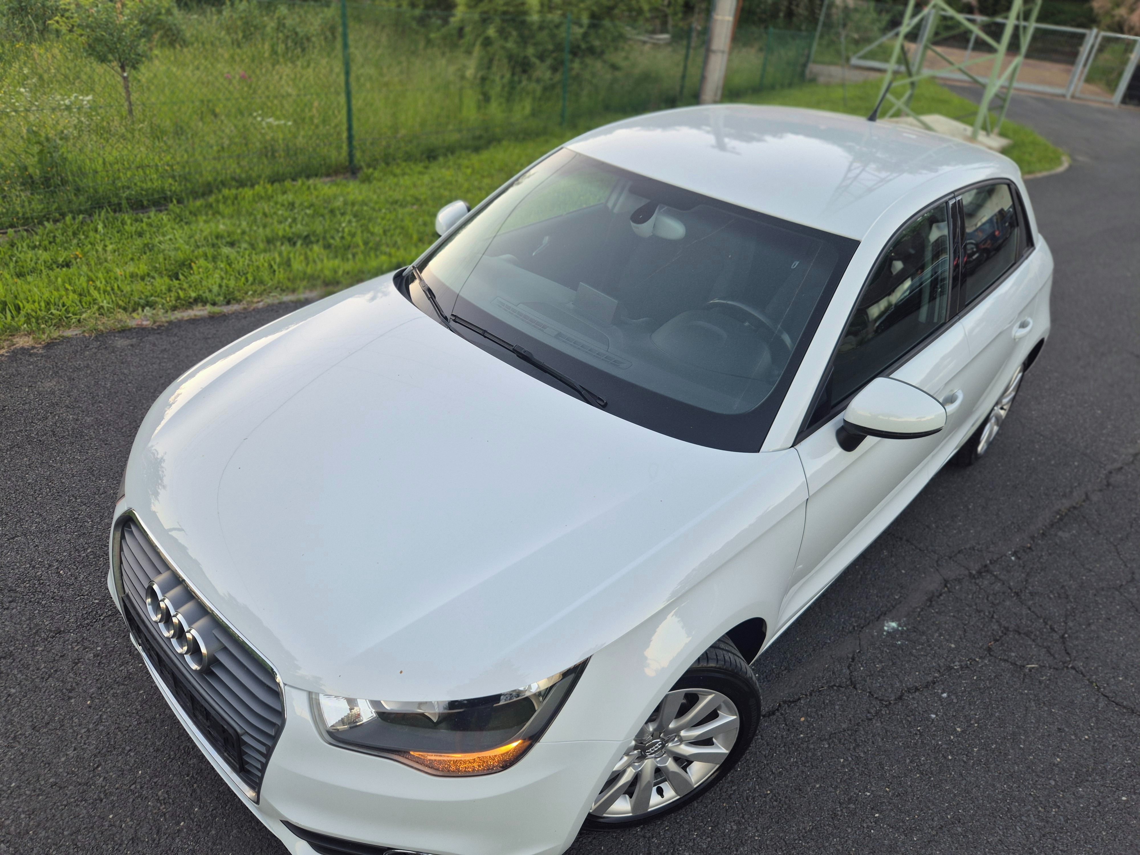 Audi A1, 1 maj.plný servis ZÁRUKA 1 ROK - fotka 6
