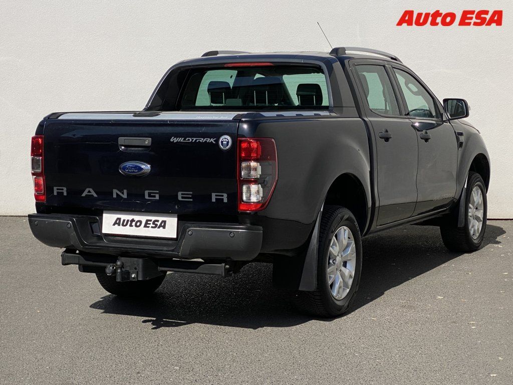 Ford Ranger, 3.2 TDCi 4x4,Wildtrak,AT - fotka 4