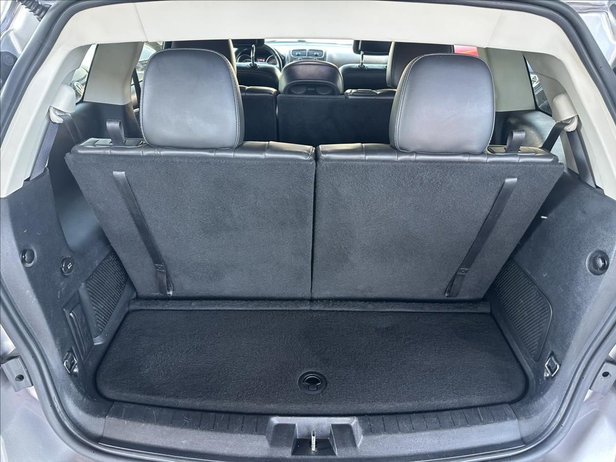 Fiat Freemont, 2,0 4x4 AUTOMAT - fotka 5