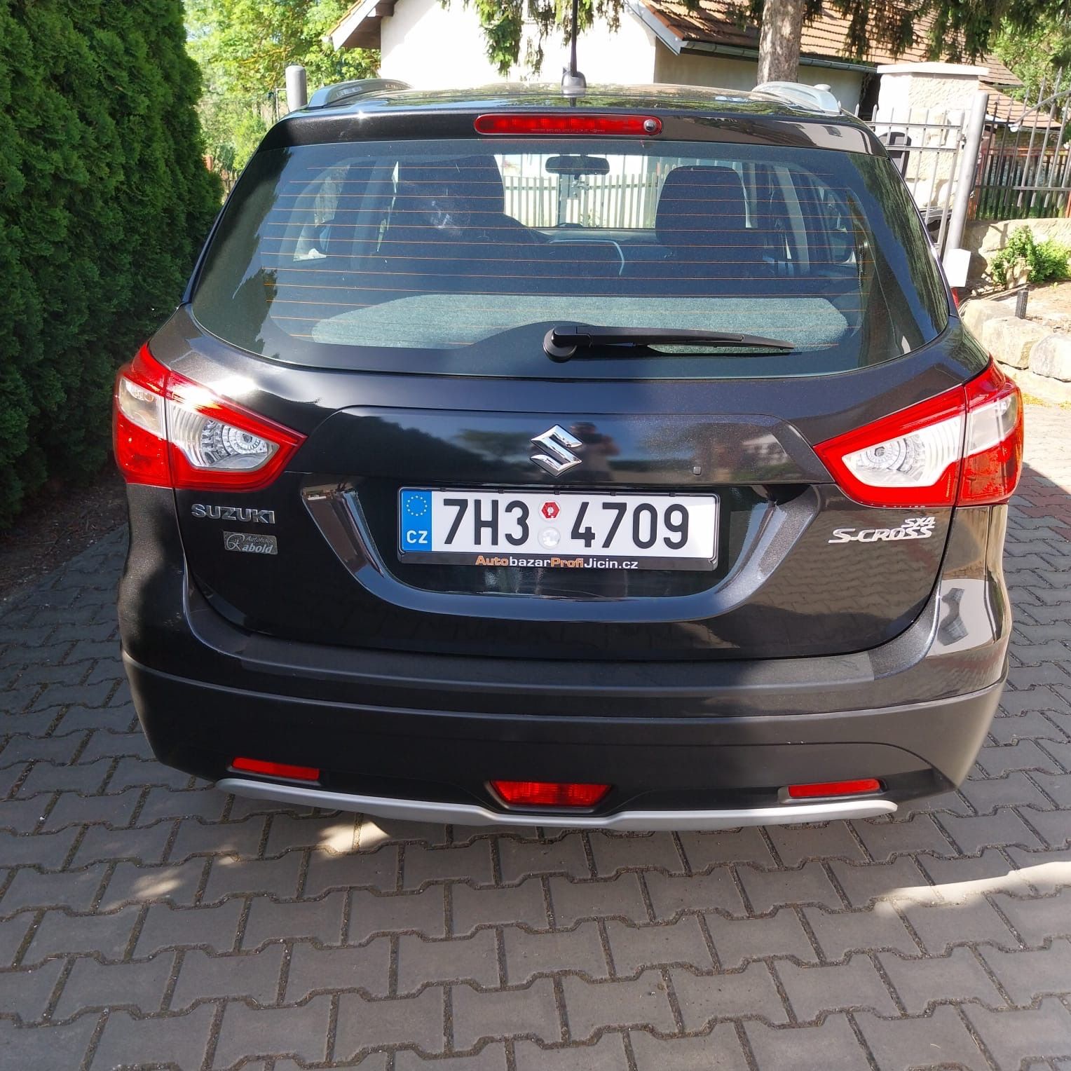 Suzuki SX4 S-Cross, 1,6i/88kW Top stav , serviska - fotka 6