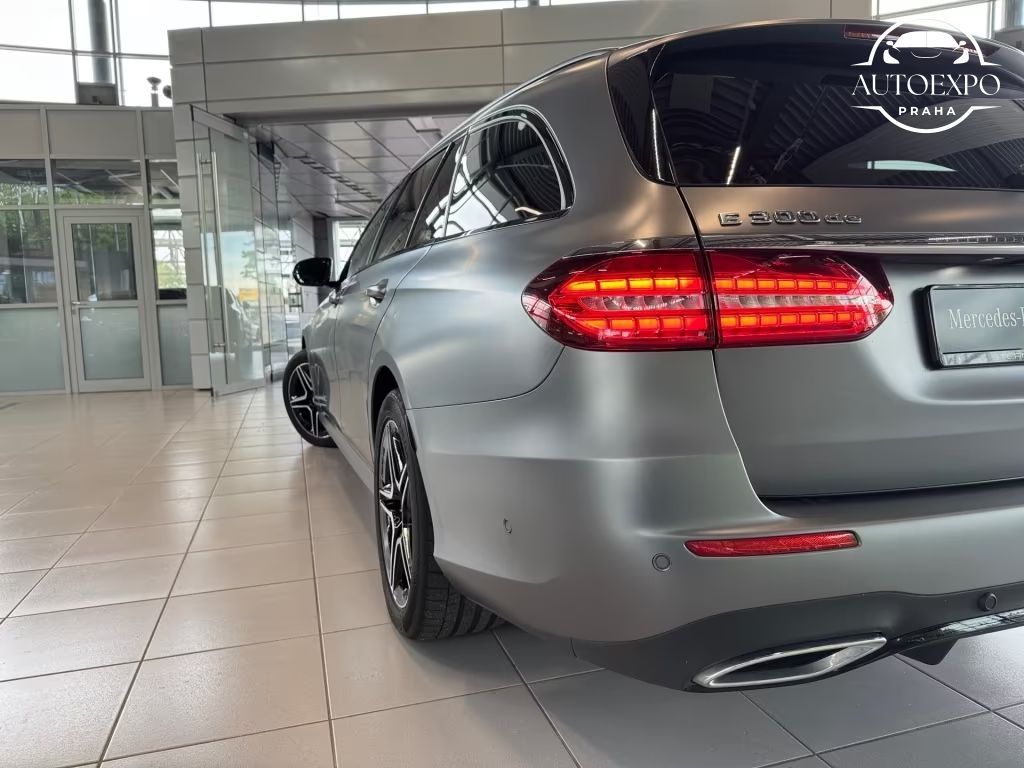 Mercedes-Benz Třídy E, E 300* AMG, - fotka 4