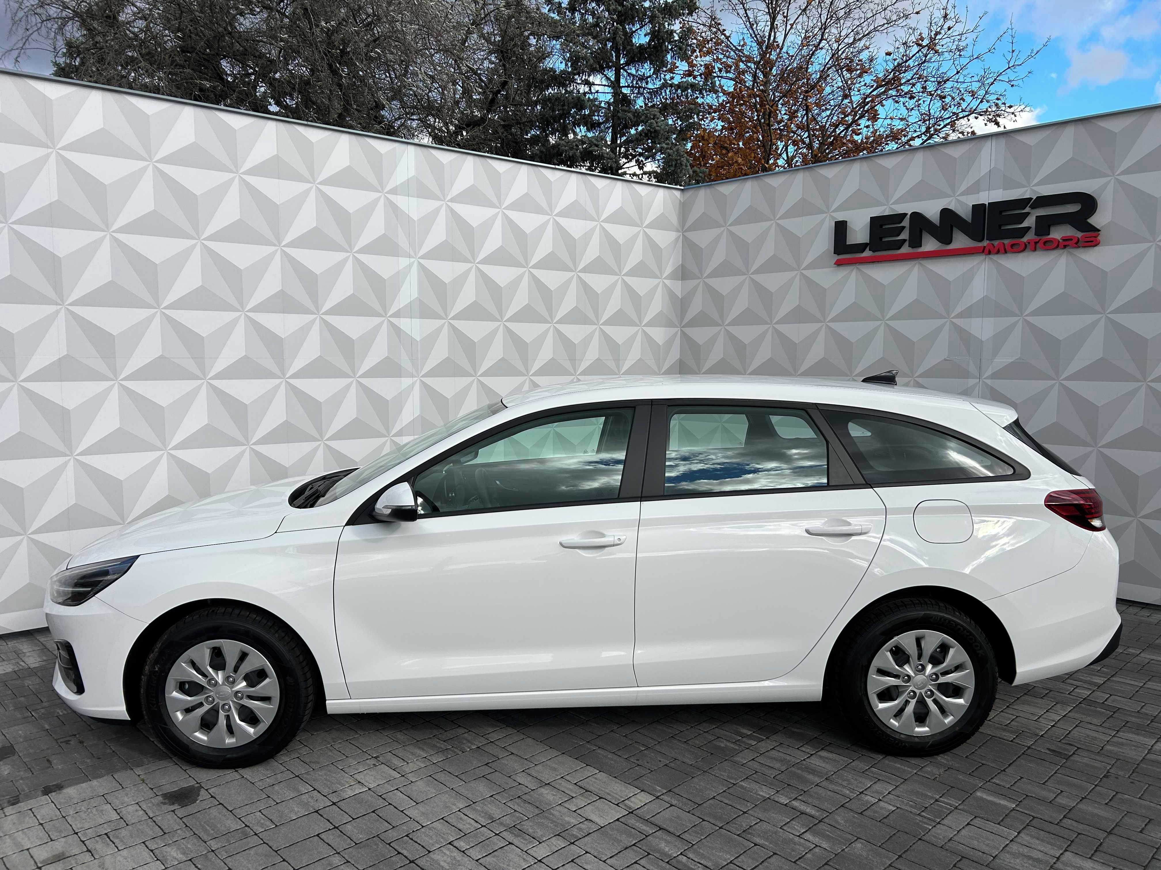 Hyundai i30, 26 WG 1,0 T-GDI MT COMFORT - fotka 2