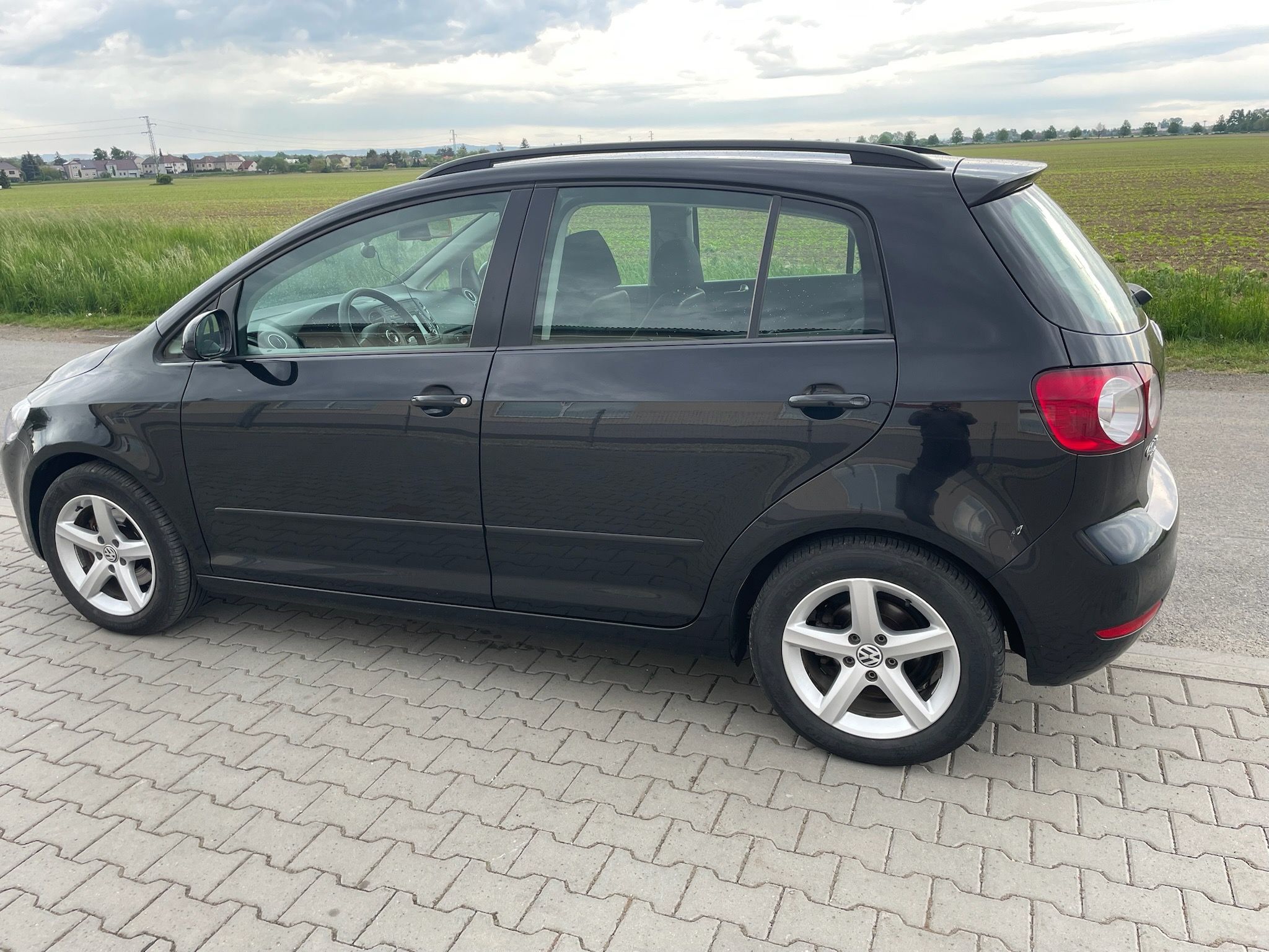 Volkswagen Golf Plus, 2.0 TDI 103kw 2009 - fotka 6