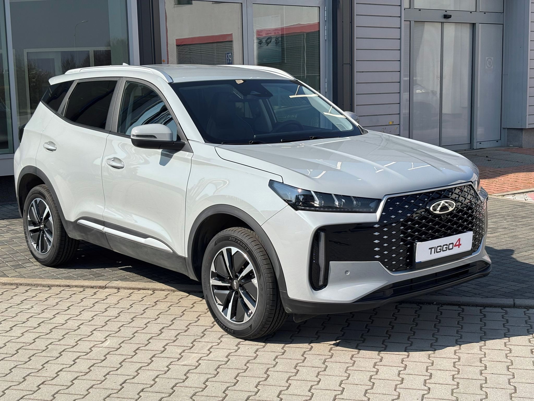 Chery Tiggo 4 HEV