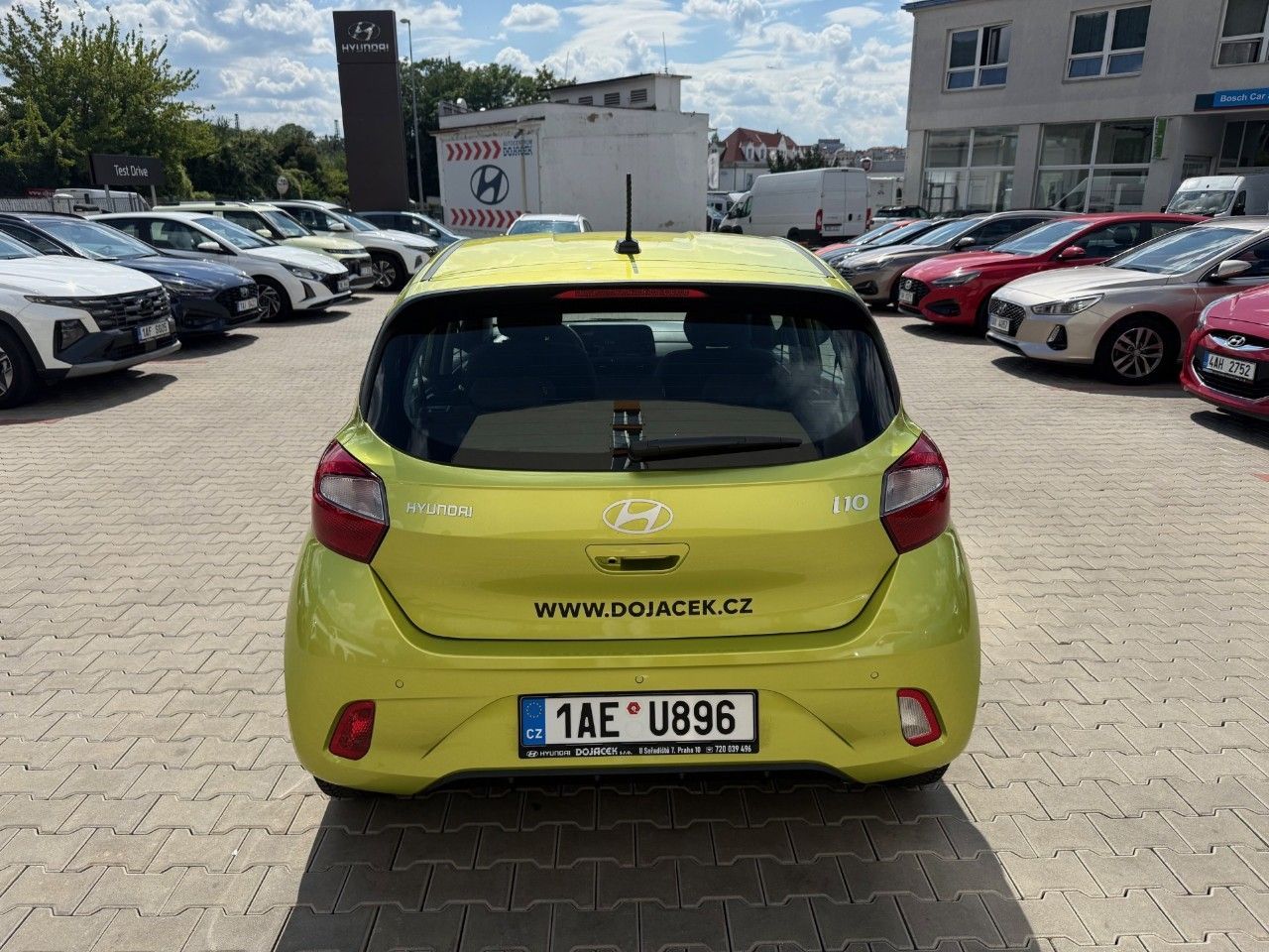 Hyundai i10, 25 1,0I COMFORT CLUB - fotka 4
