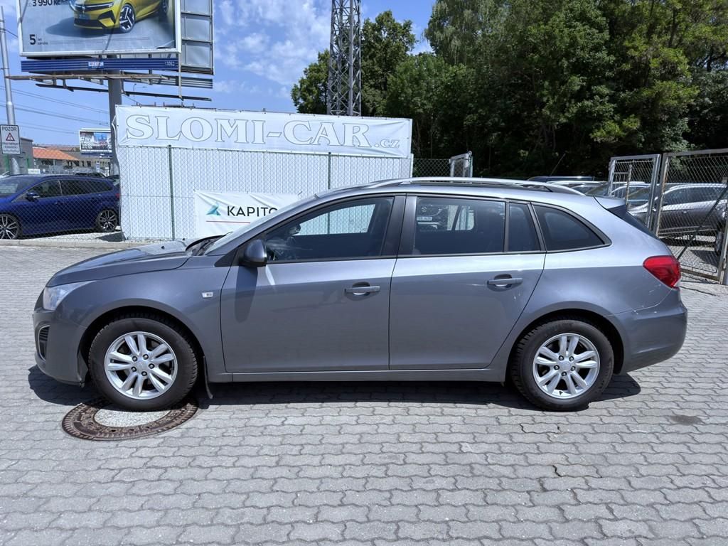 Chevrolet Cruze, 1.7 TD 96 kW servisní knížka - fotka 3