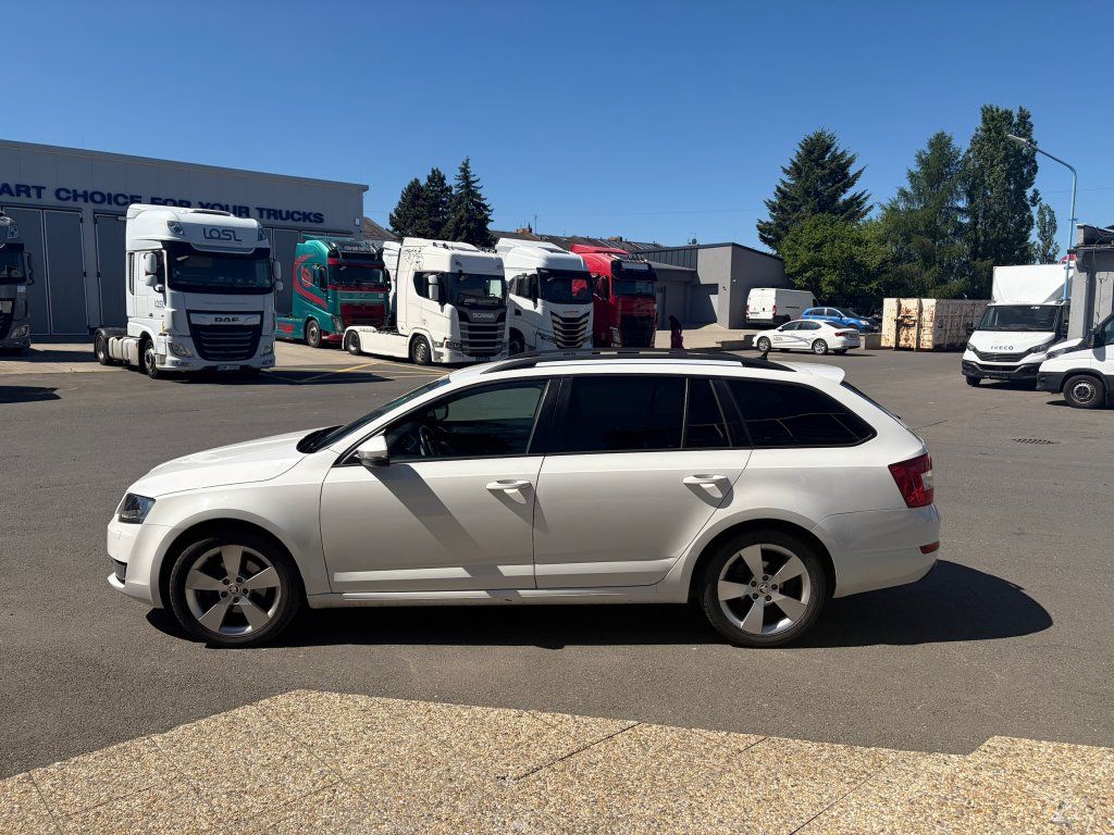 Škoda Octavia, 2,0 110kW kombi - fotka 6