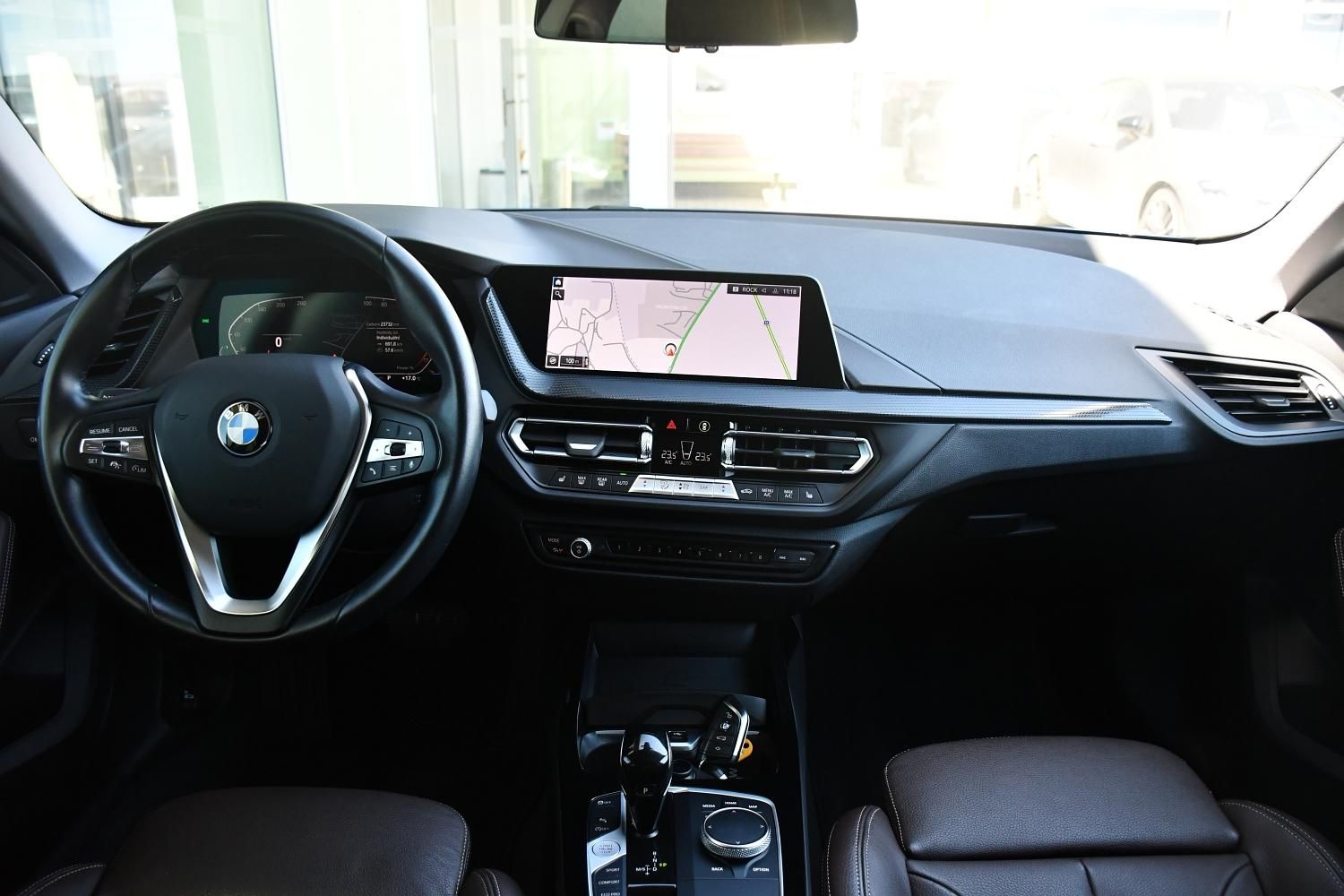 BMW Řada 2, 218d NAVI KAMERA 1.M ČR - fotka 5