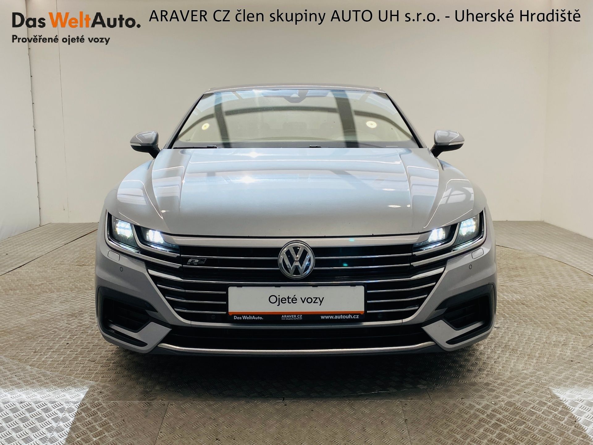 Volkswagen Arteon, R-LINE 2,0 TDI 140kW 7DSG - fotka 4
