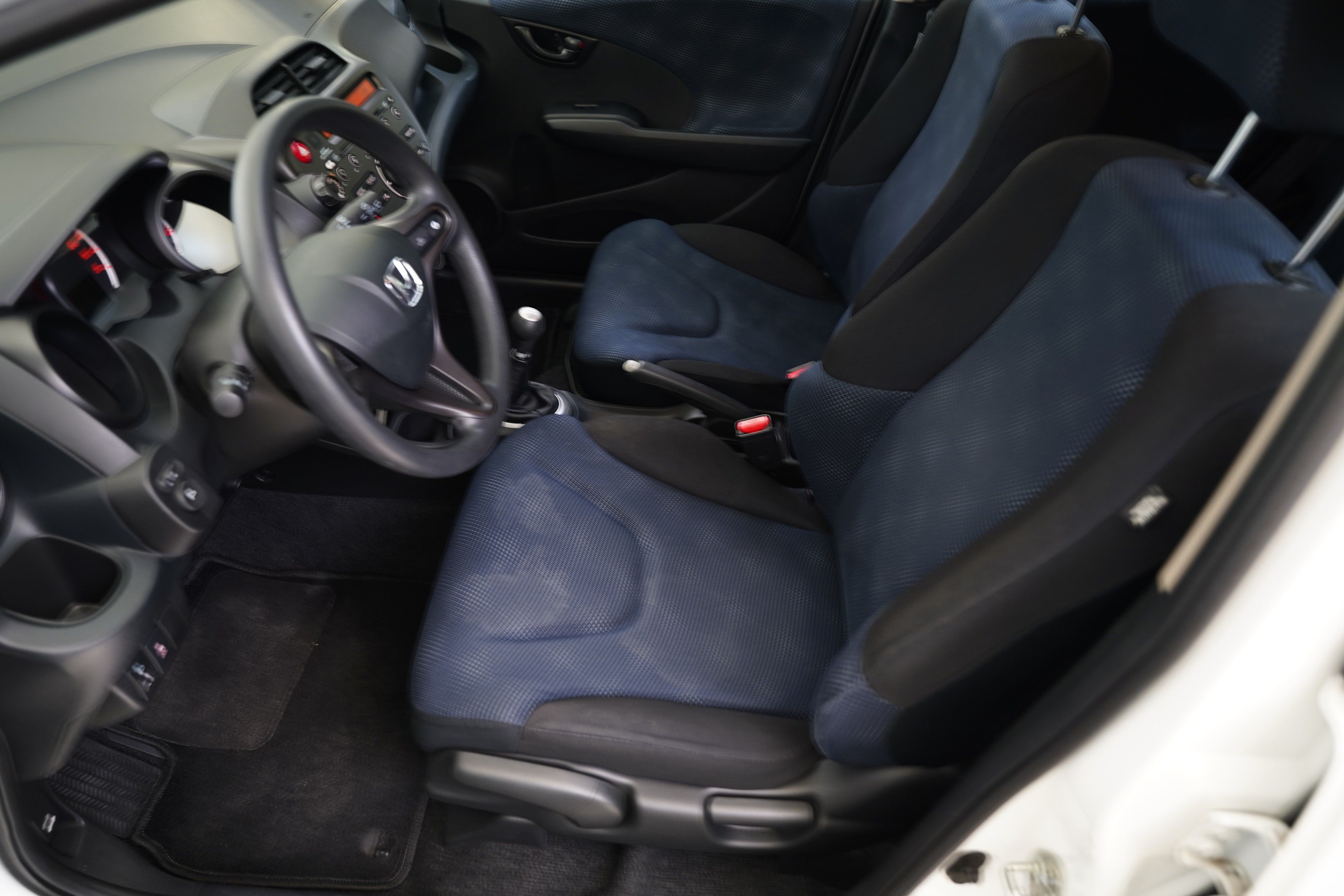 Honda Jazz, 1.2 i- VTEC 66 kW S - fotka 6
