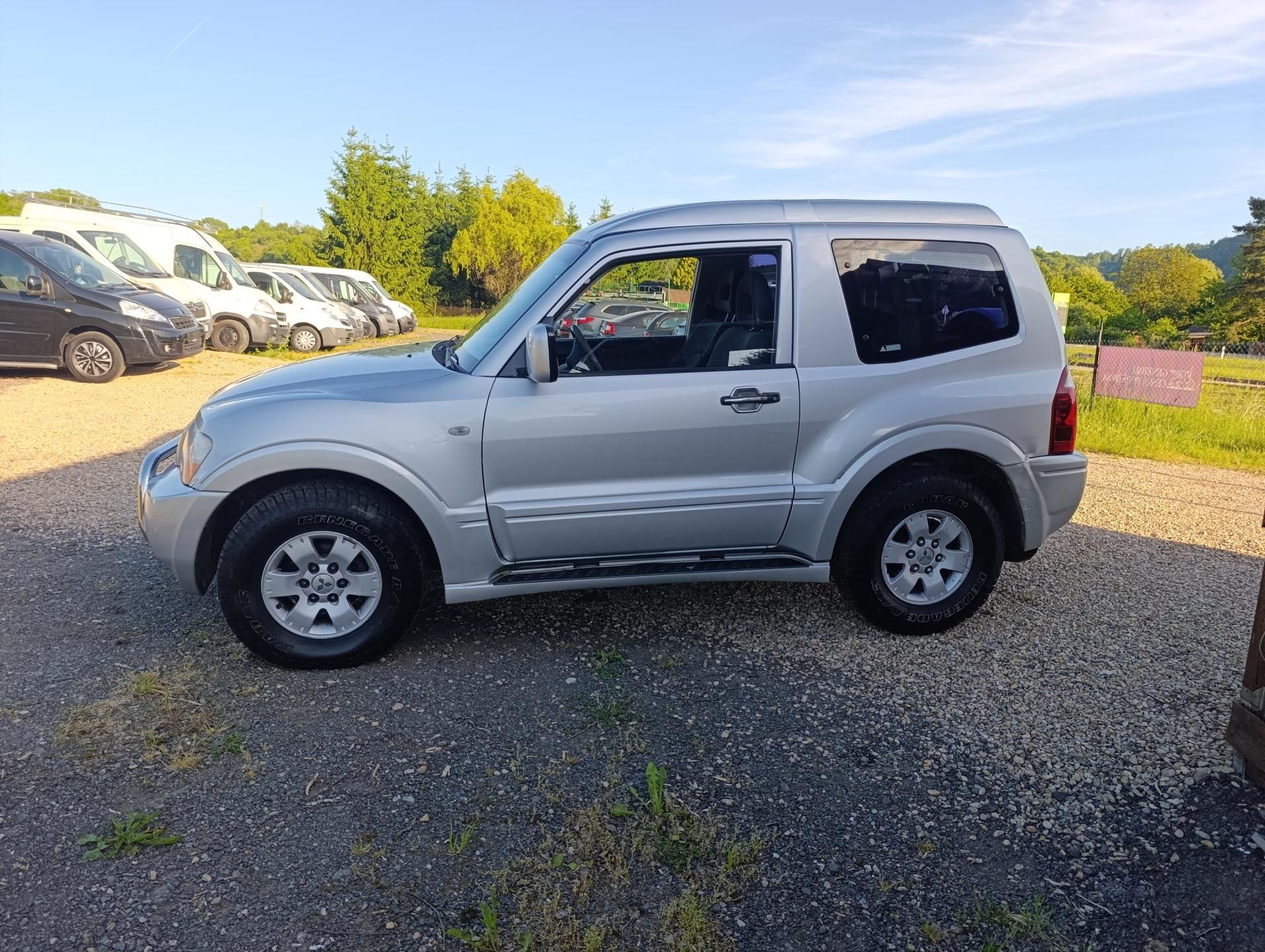 Mitsubishi Pajero, 3.2 DID GLX A/T - fotka 3