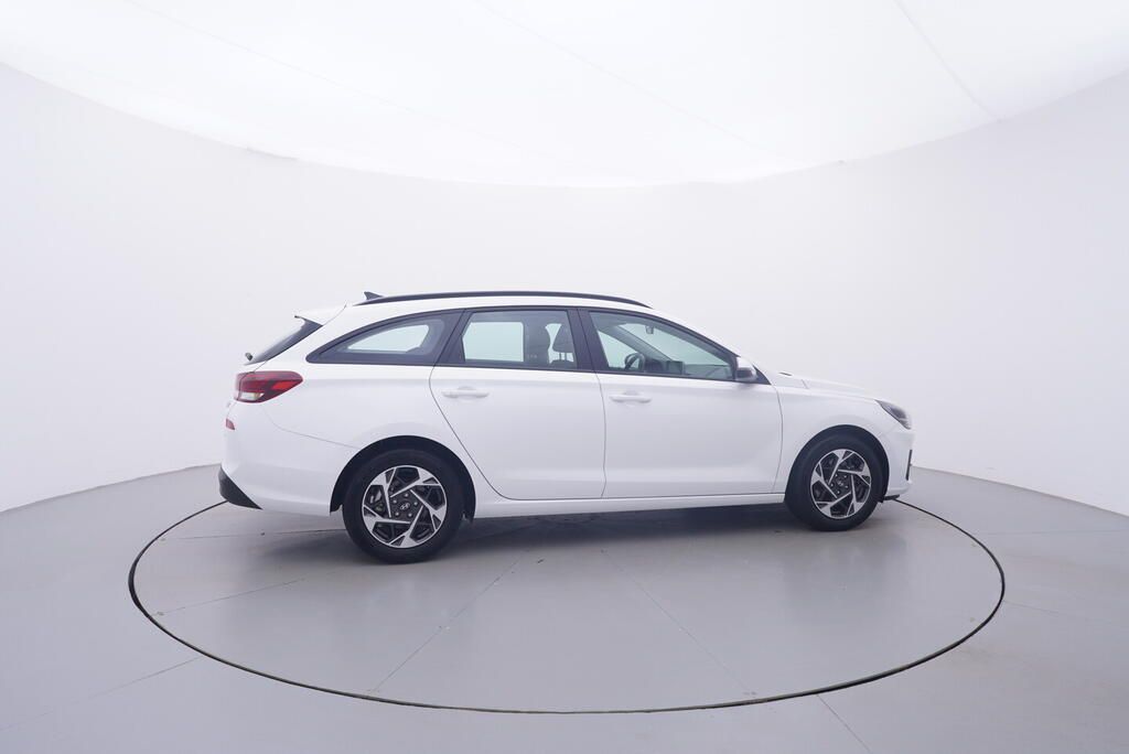 Hyundai i30, Smart 1.0 GDI 74 kW - fotka 2