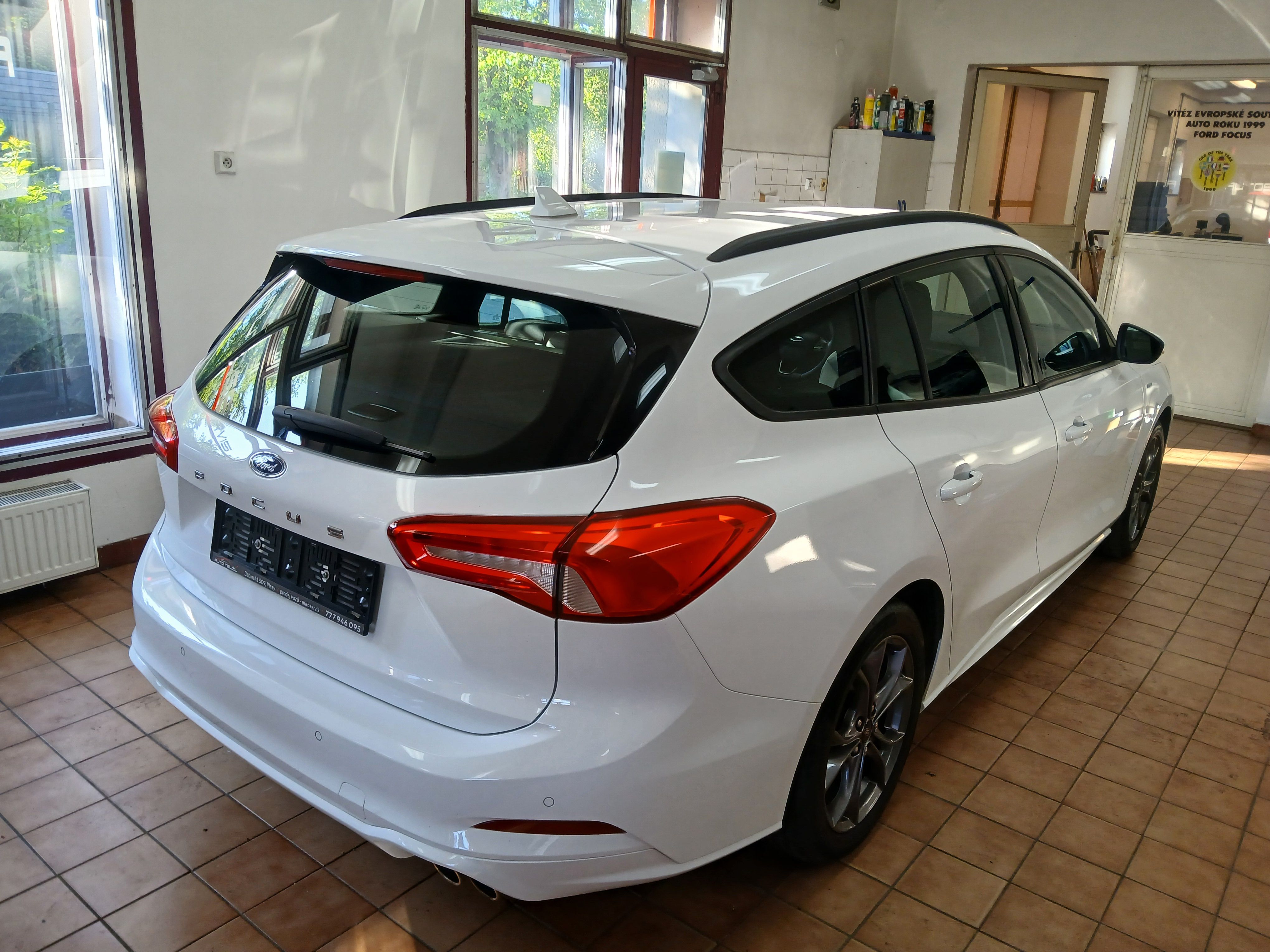 Ford Focus, ST Line,1.Majitel - fotka 4