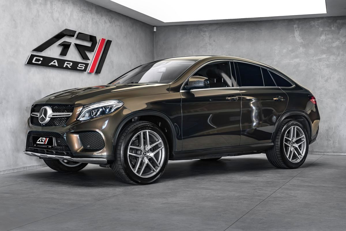 Mercedes-Benz GLE, panorama, asistenty